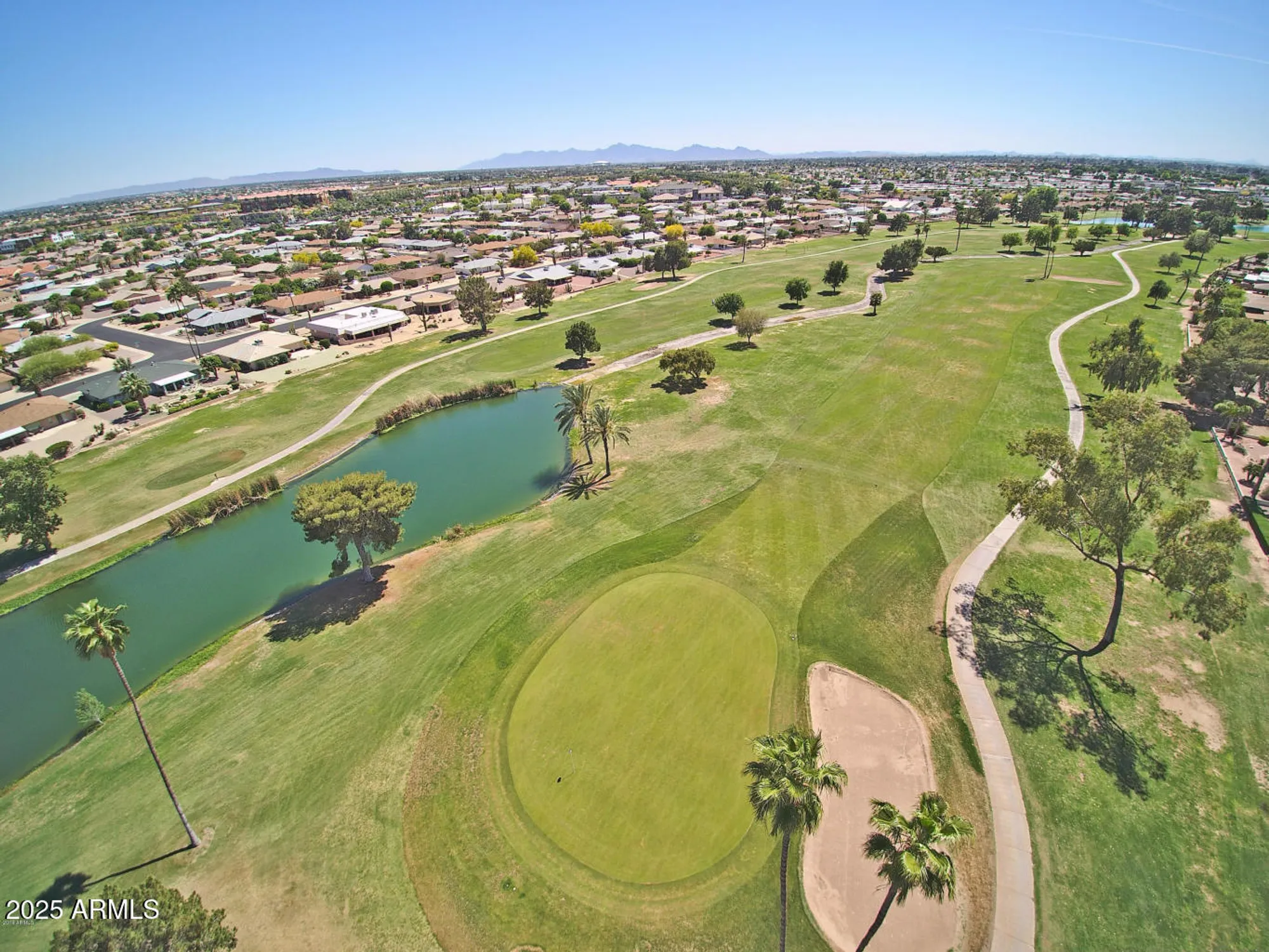 Property Slideshow image 37 of 41 | 9325 w arrowhead dr, Sun City, AZ, 85351