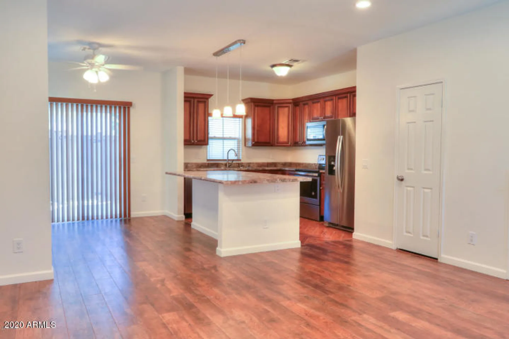 Property Slideshow image 5 of 29 | 3324 w mcrae way unit 1, Phoenix, AZ, 85027