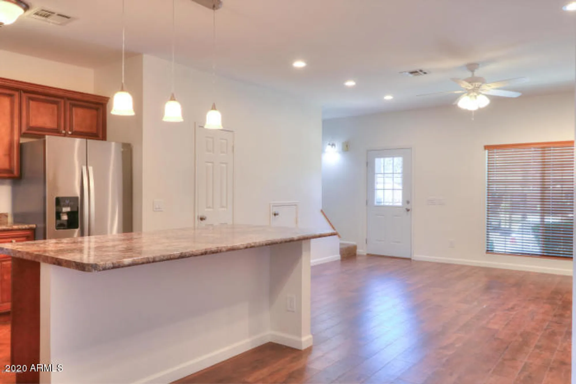 Property Slideshow image 7 of 29 | 3324 w mcrae way unit 1, Phoenix, AZ, 85027