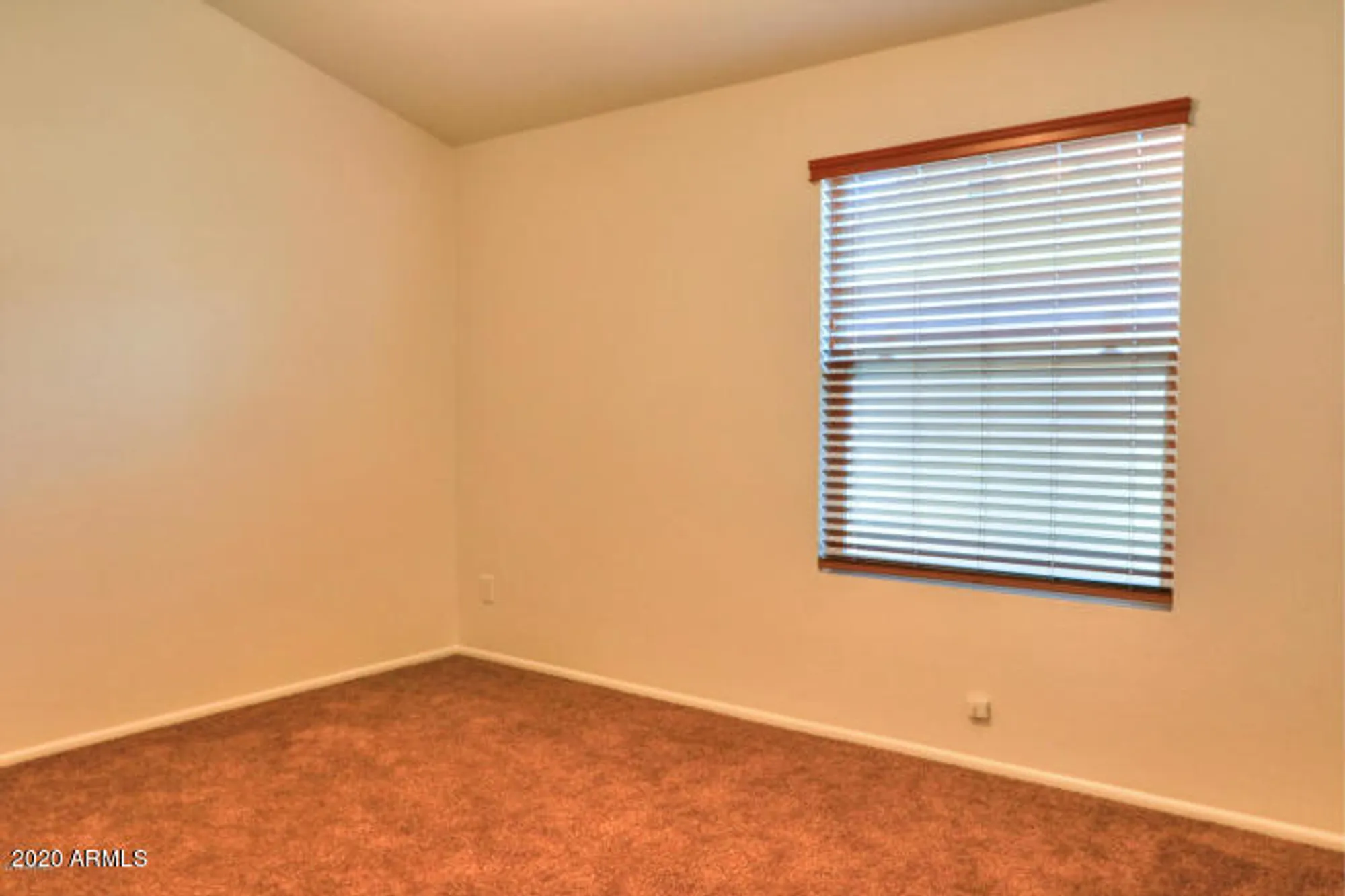 Property Slideshow image 23 of 29 | 3324 w mcrae way unit 1, Phoenix, AZ, 85027