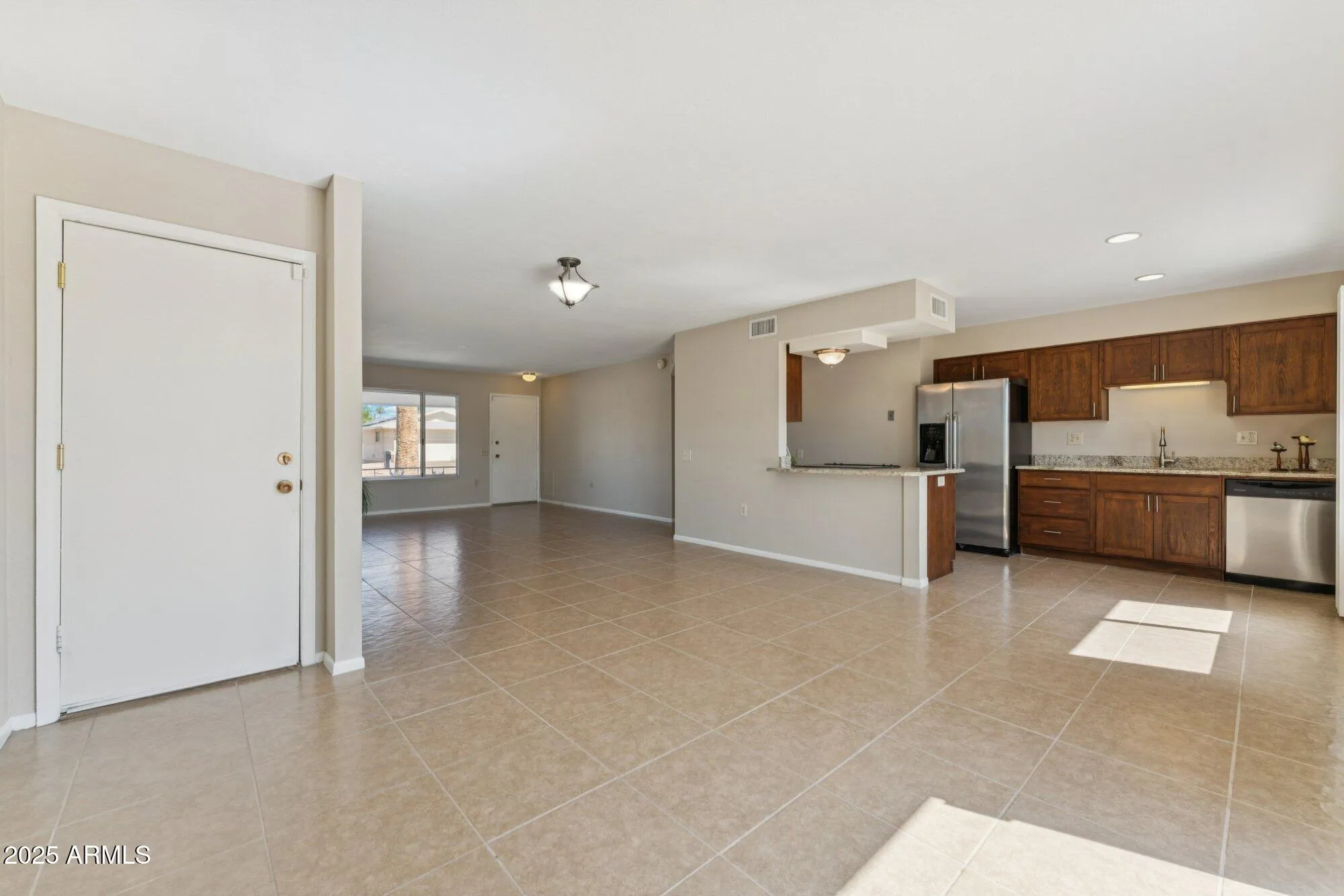 Property Slideshow image 7 of 37 | 12331 w sonnet dr, Sun City West, AZ, 85375