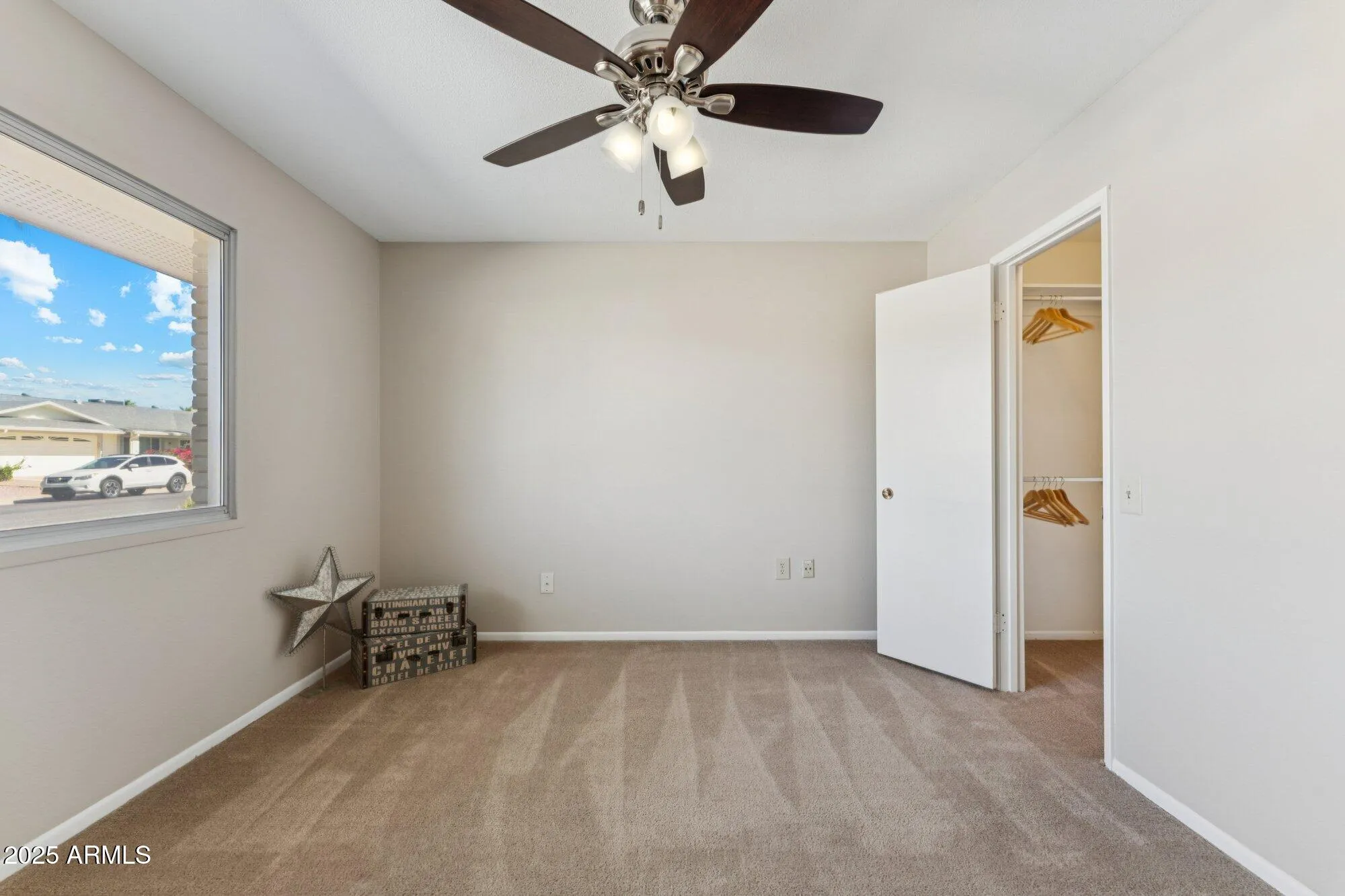 Property Slideshow image 14 of 37 | 12331 w sonnet dr, Sun City West, AZ, 85375