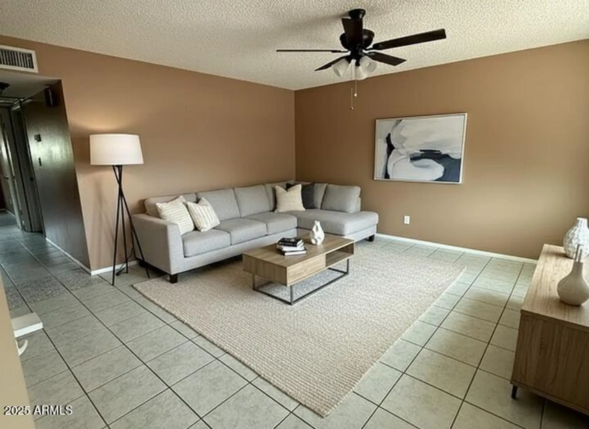 Property Slideshow image 14 of 26 | 10134 n 97th ave b, Peoria, AZ, 85345