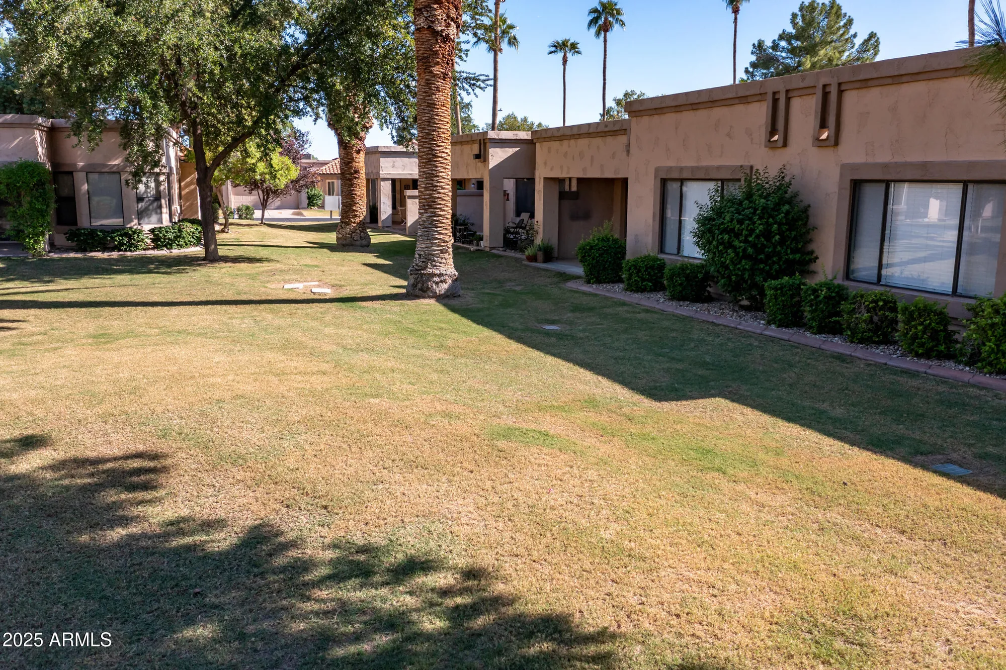 Property Slideshow image 5 of 41 | 9322 w topeka dr, Peoria, AZ, 85382