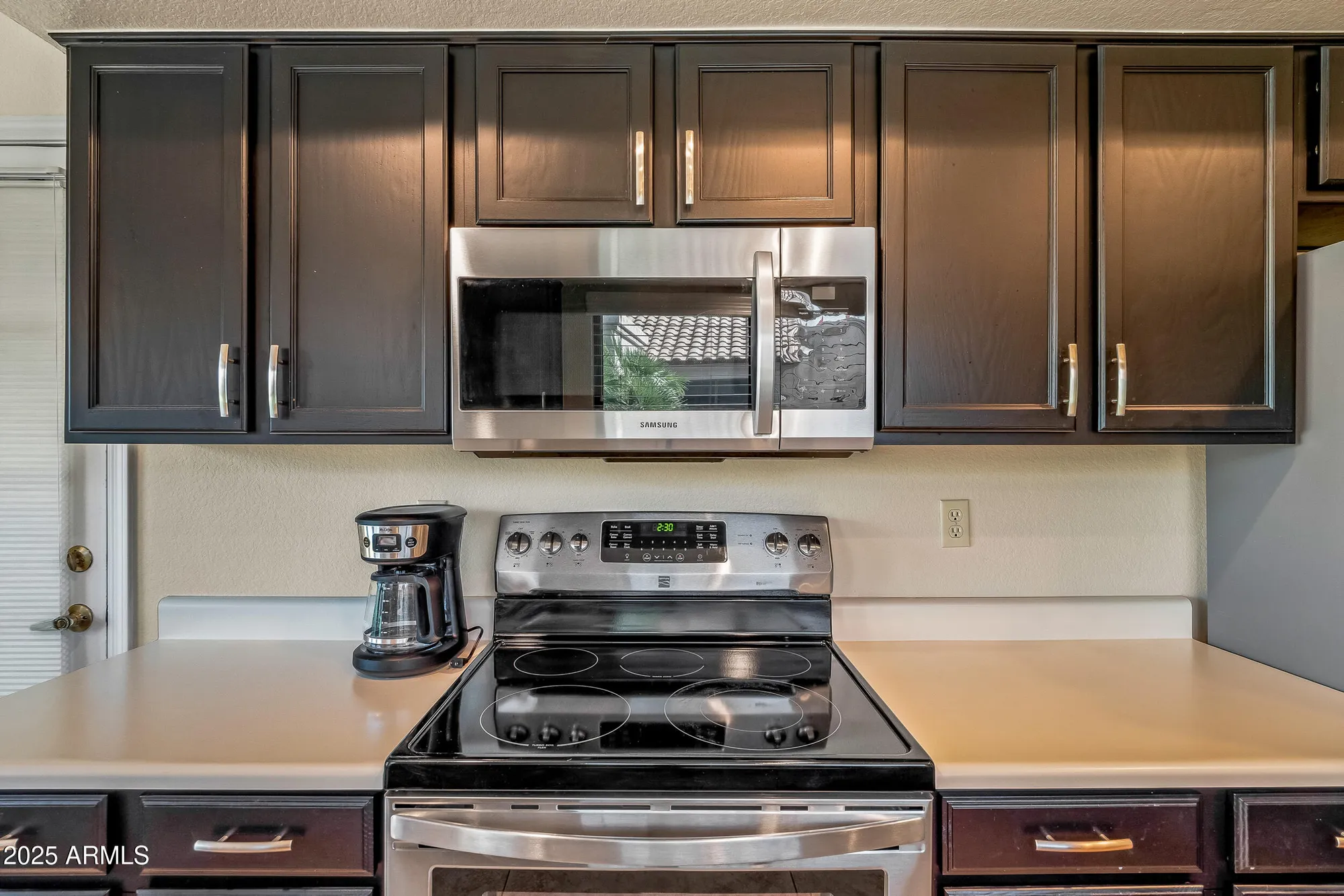 Property Slideshow image 25 of 41 | 9322 w topeka dr, Peoria, AZ, 85382