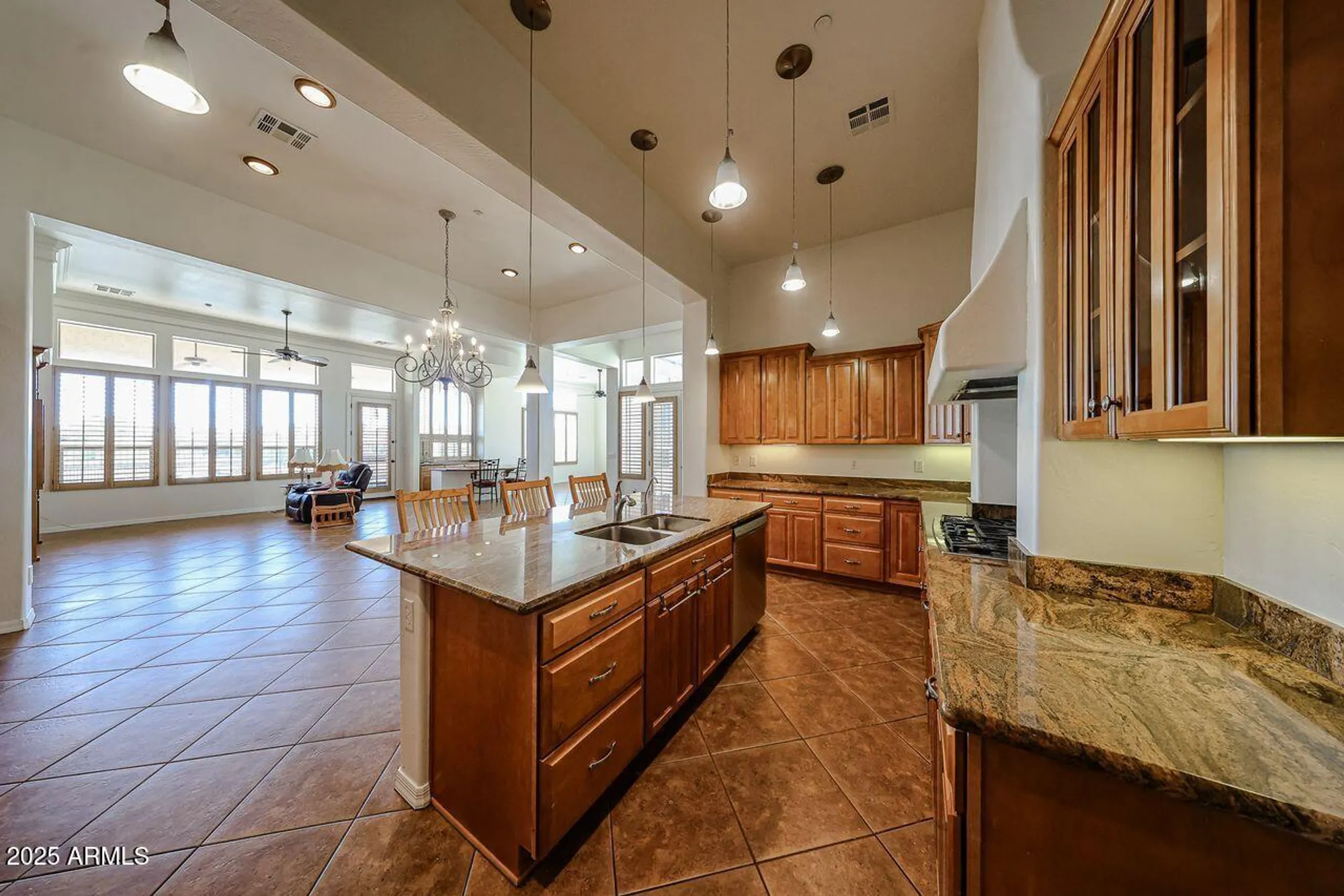 Property Slideshow image 15 of 64 | 12439 w yellow bird ln, Peoria, AZ, 85383