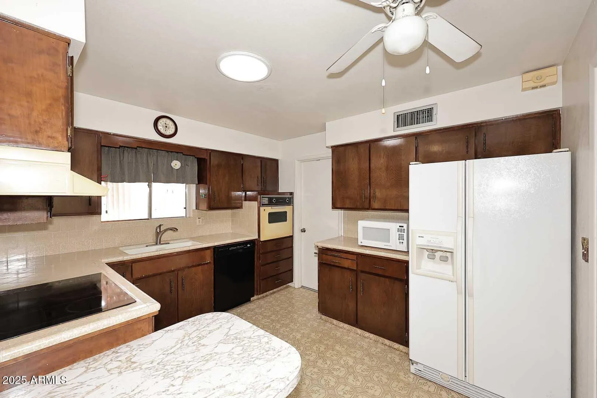 Property Slideshow image 11 of 22 | 5807 e adobe rd, Mesa, AZ, 85205