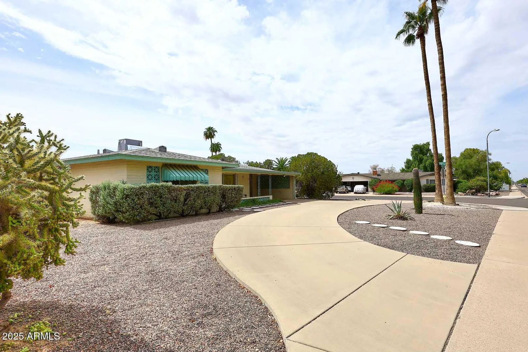Property Slideshow image 3 of 22 | 5807 e adobe rd, Mesa, AZ, 85205