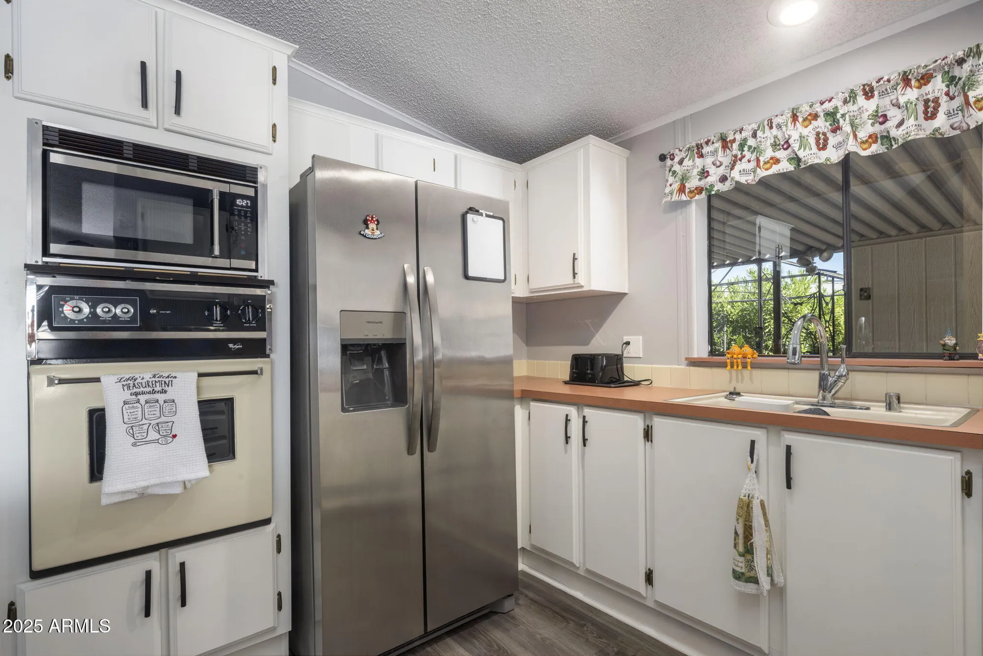 Property Slideshow image 9 of 29 | 546 s 83rd way, Mesa, AZ, 85208