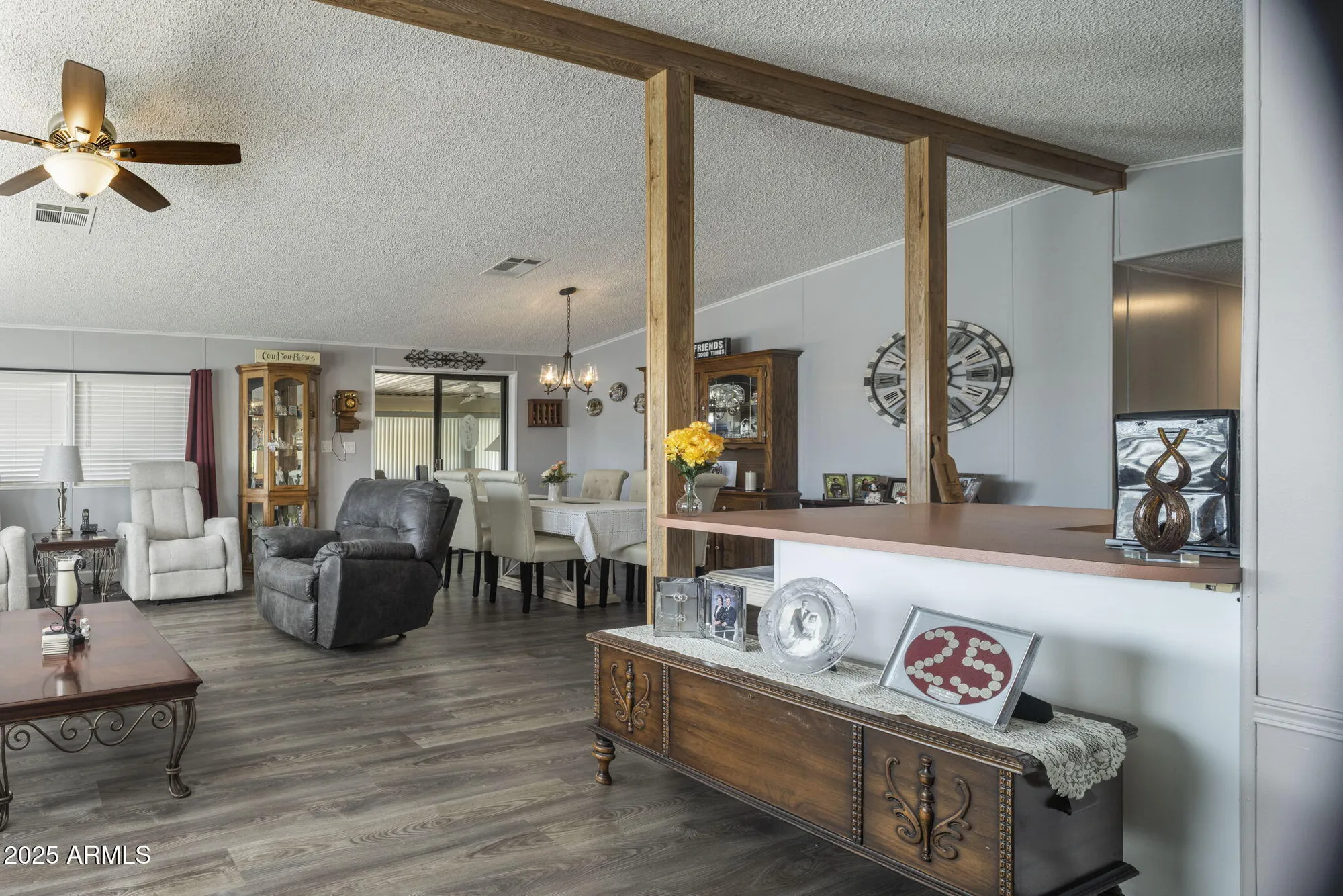 Property Slideshow image 2 of 29 | 546 s 83rd way, Mesa, AZ, 85208