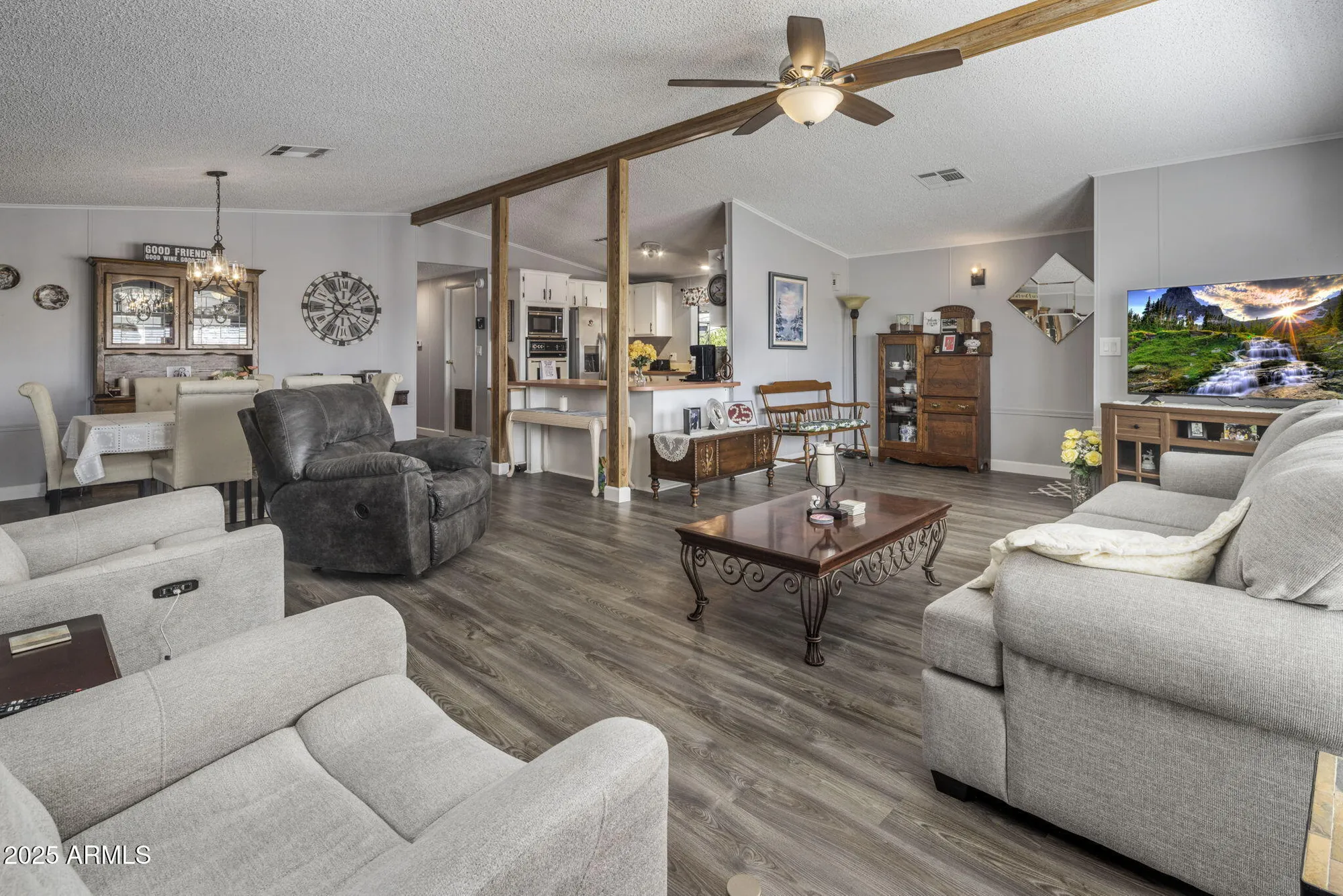 Property Slideshow image 11 of 29 | 546 s 83rd way, Mesa, AZ, 85208