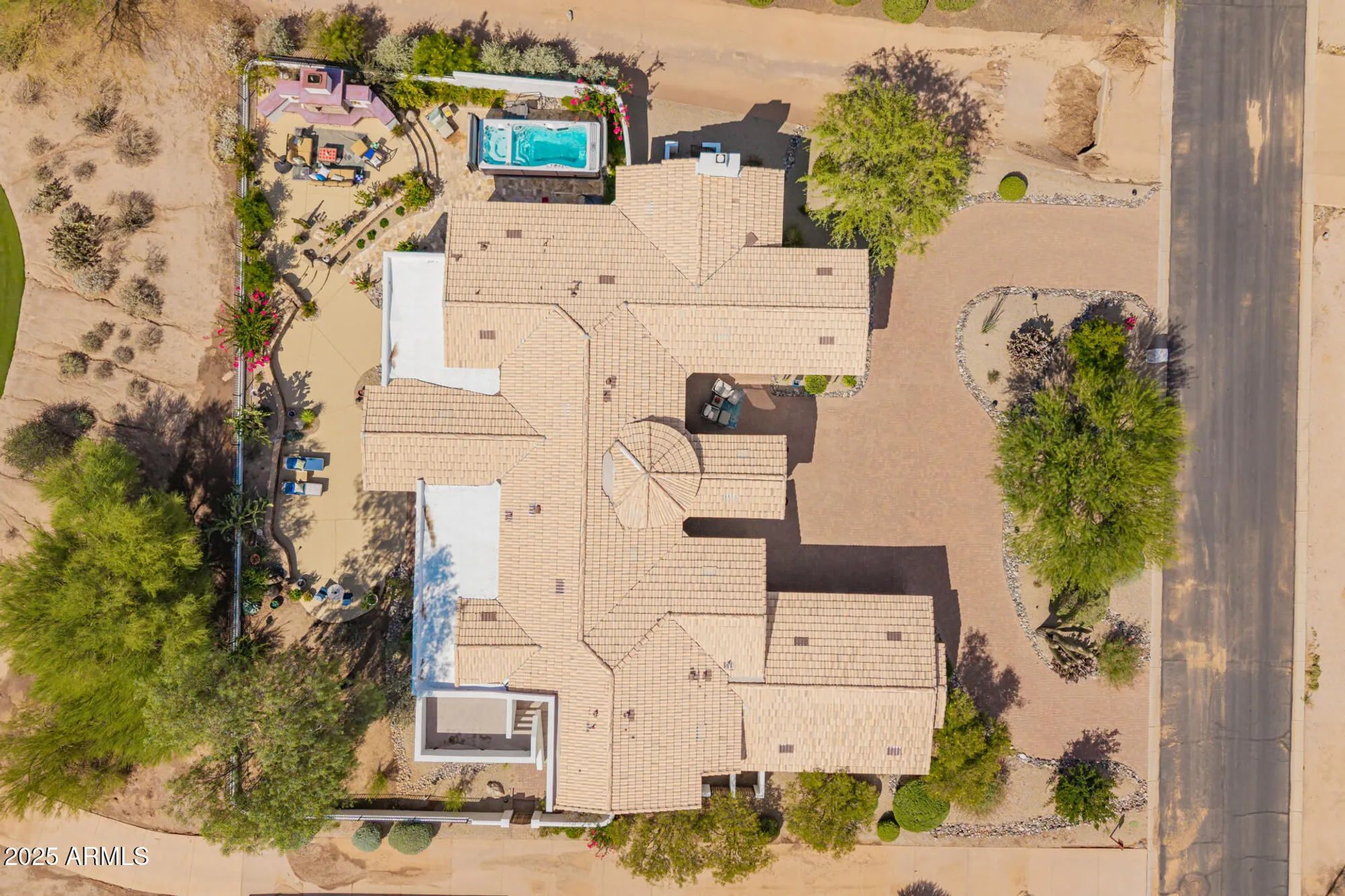 Property Slideshow image 13 of 77 | 19110 e tonto verde dr, Rio Verde, AZ, 85263