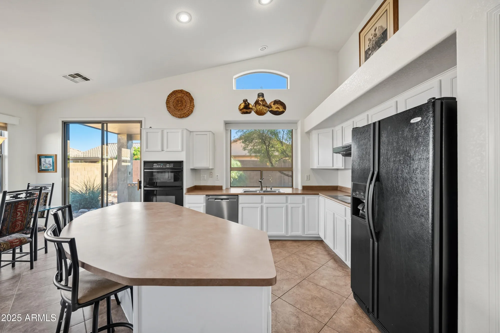 Property Slideshow image 9 of 44 | 18089 w weatherby dr, Surprise, AZ, 85374