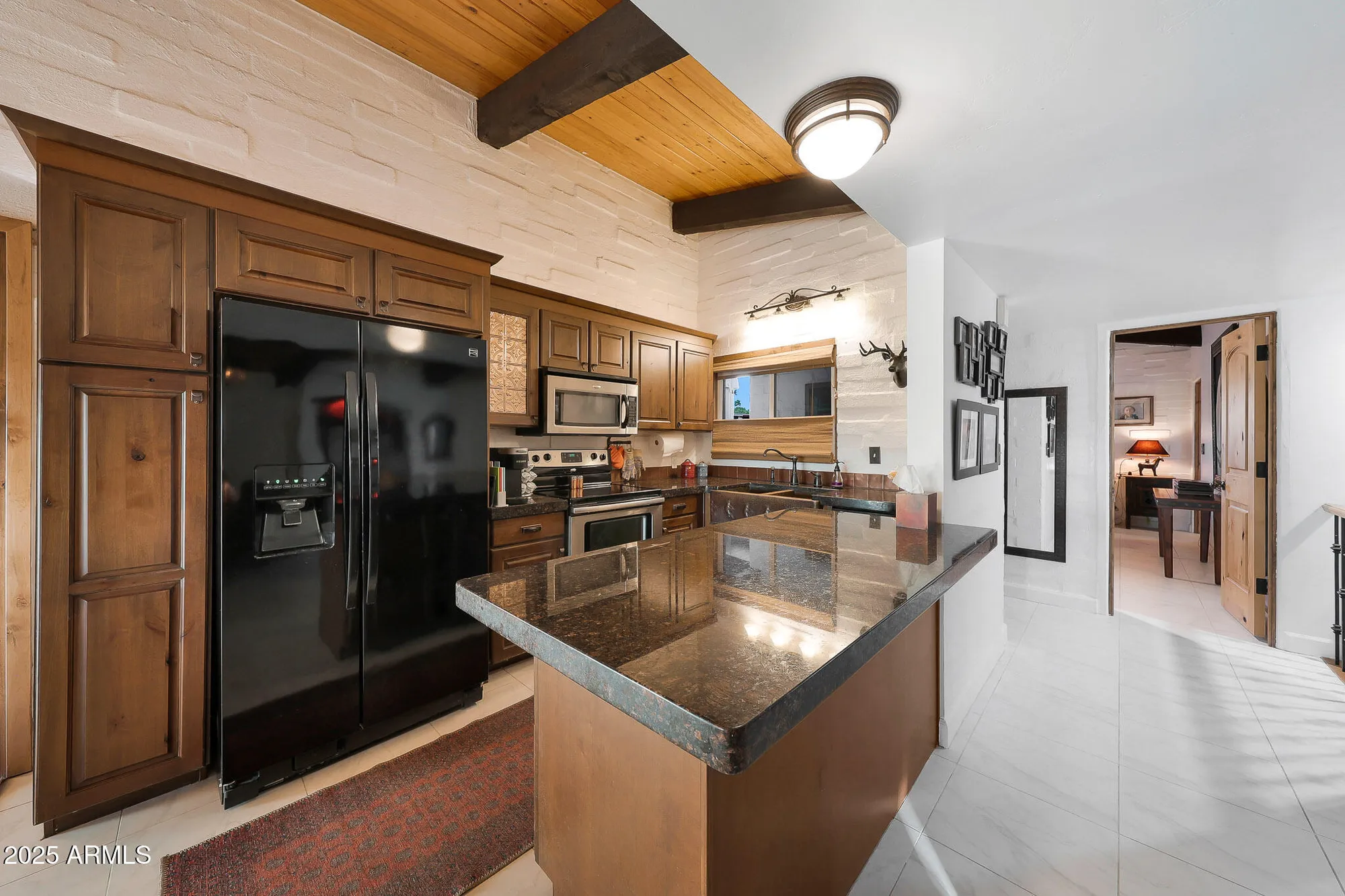 Property Slideshow image 11 of 51 | 2236 n middlecoff dr, Mesa, AZ, 85215