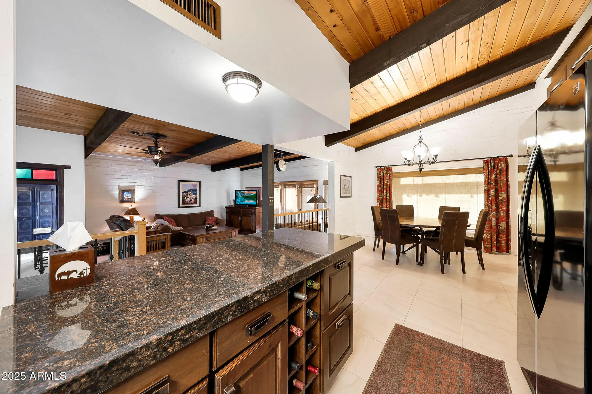 Property Slideshow image 13 of 51 | 2236 n middlecoff dr, Mesa, AZ, 85215