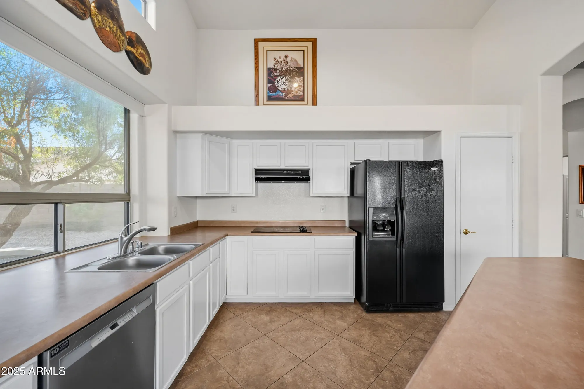 Property Slideshow image 11 of 44 | 18089 w weatherby dr, Surprise, AZ, 85374