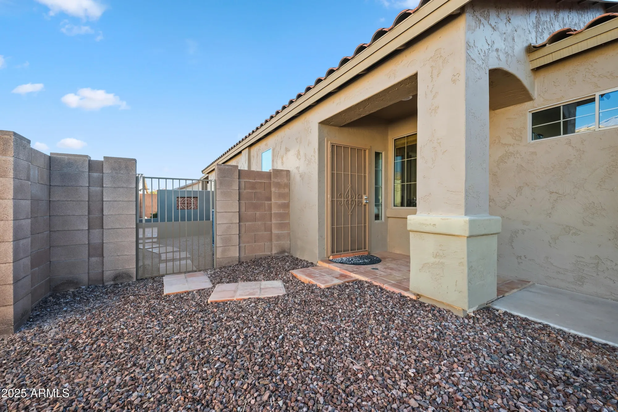 Property Slideshow image 3 of 44 | 18089 w weatherby dr, Surprise, AZ, 85374