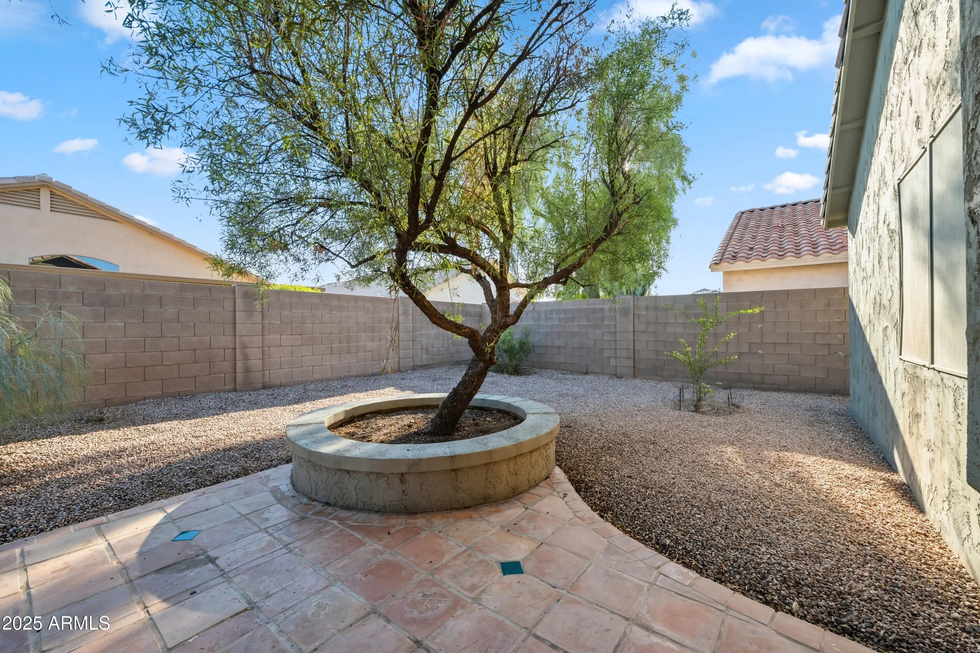 Property Slideshow image 29 of 44 | 18089 w weatherby dr, Surprise, AZ, 85374