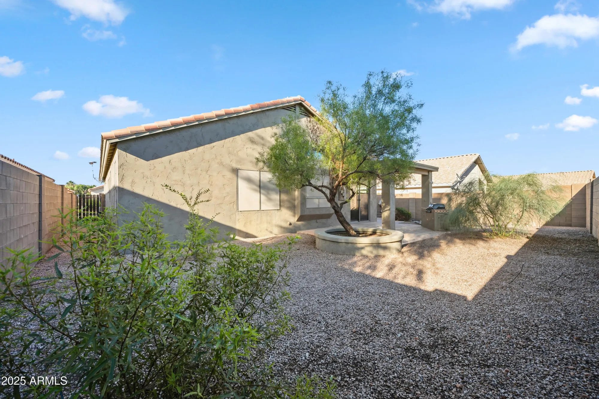 Property Slideshow image 30 of 44 | 18089 w weatherby dr, Surprise, AZ, 85374