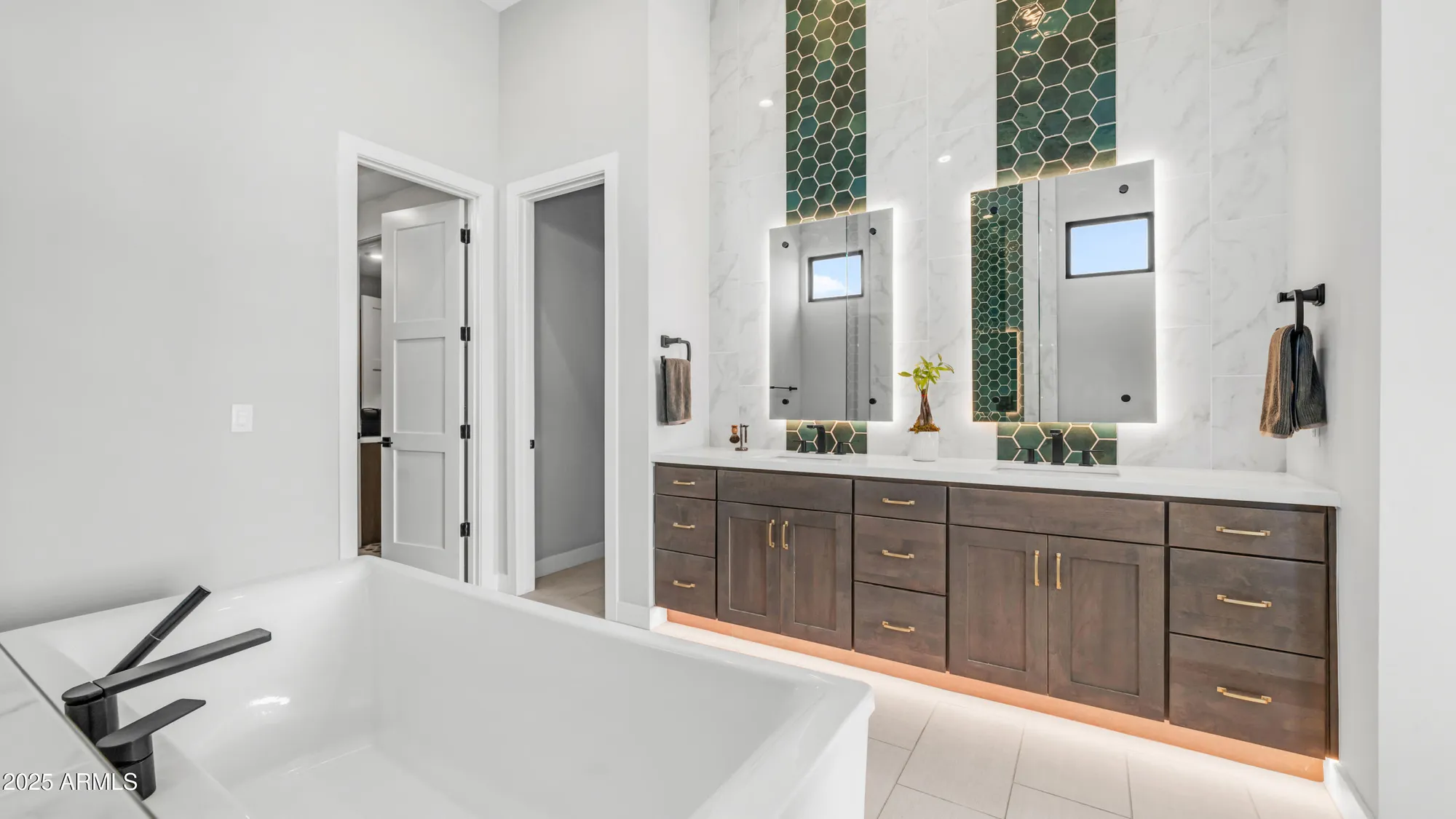 Property Slideshow image 23 of 57 | 28322 n summit springs rd, Rio Verde, AZ, 85263