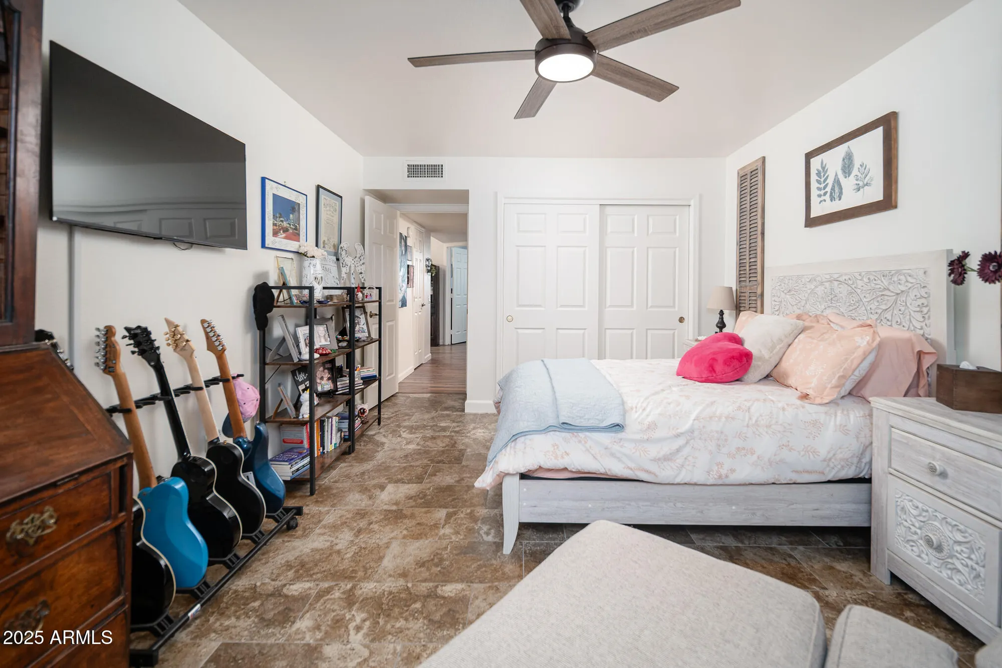 Property Slideshow image 20 of 31 | 21606 n yellowstone cir, Sun City West, AZ, 85375