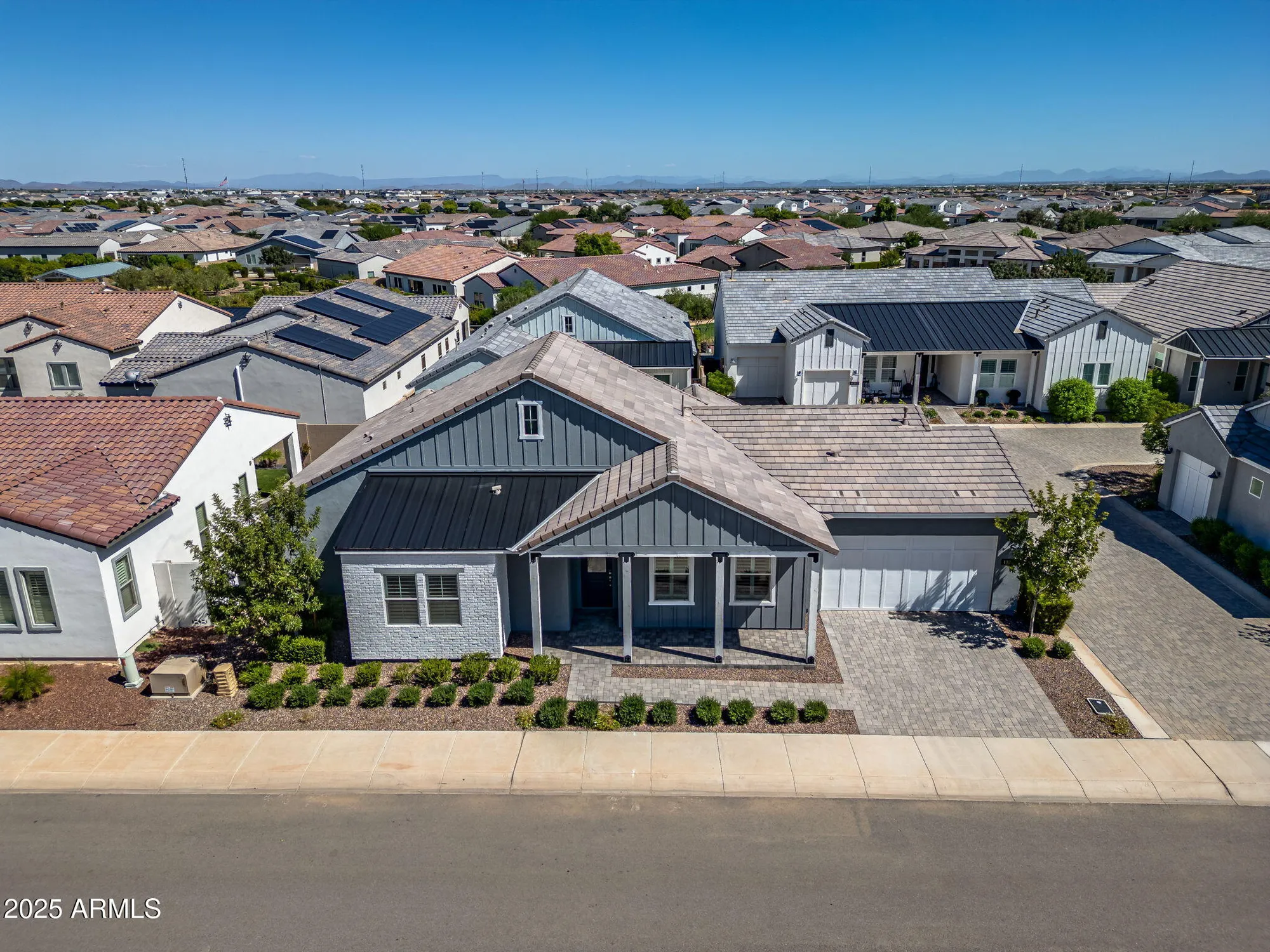 Property Slideshow image 4 of 53 | 11217 n blakely st, Surprise, AZ, 85388