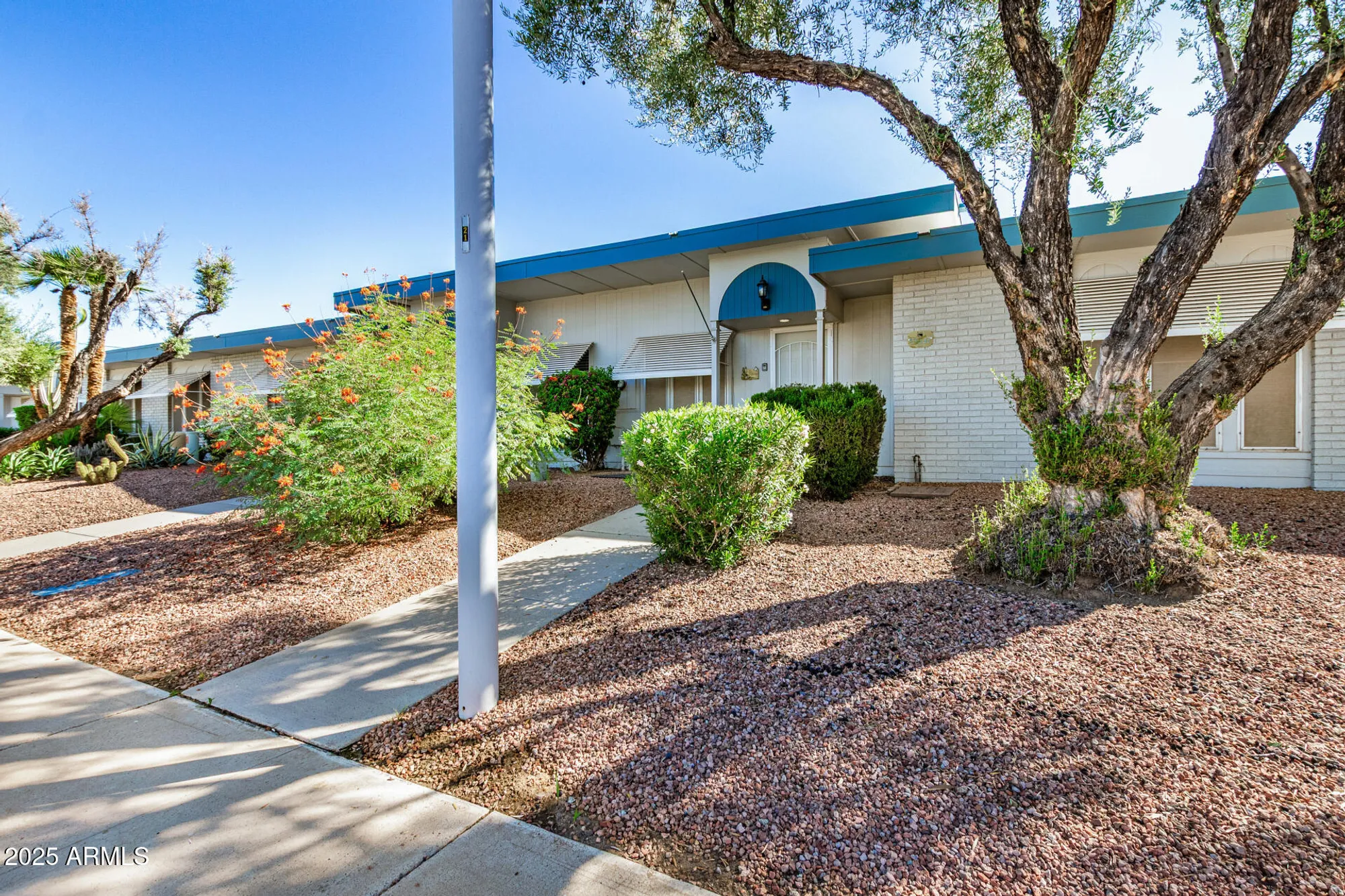 Property Slideshow image 32 of 43 | 13637 n del webb blvd, Sun City, AZ, 85351