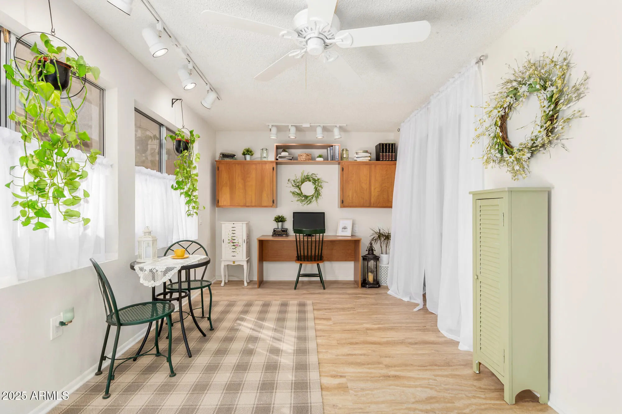 Property Slideshow image 1 of 43 | 13637 n del webb blvd, Sun City, AZ, 85351