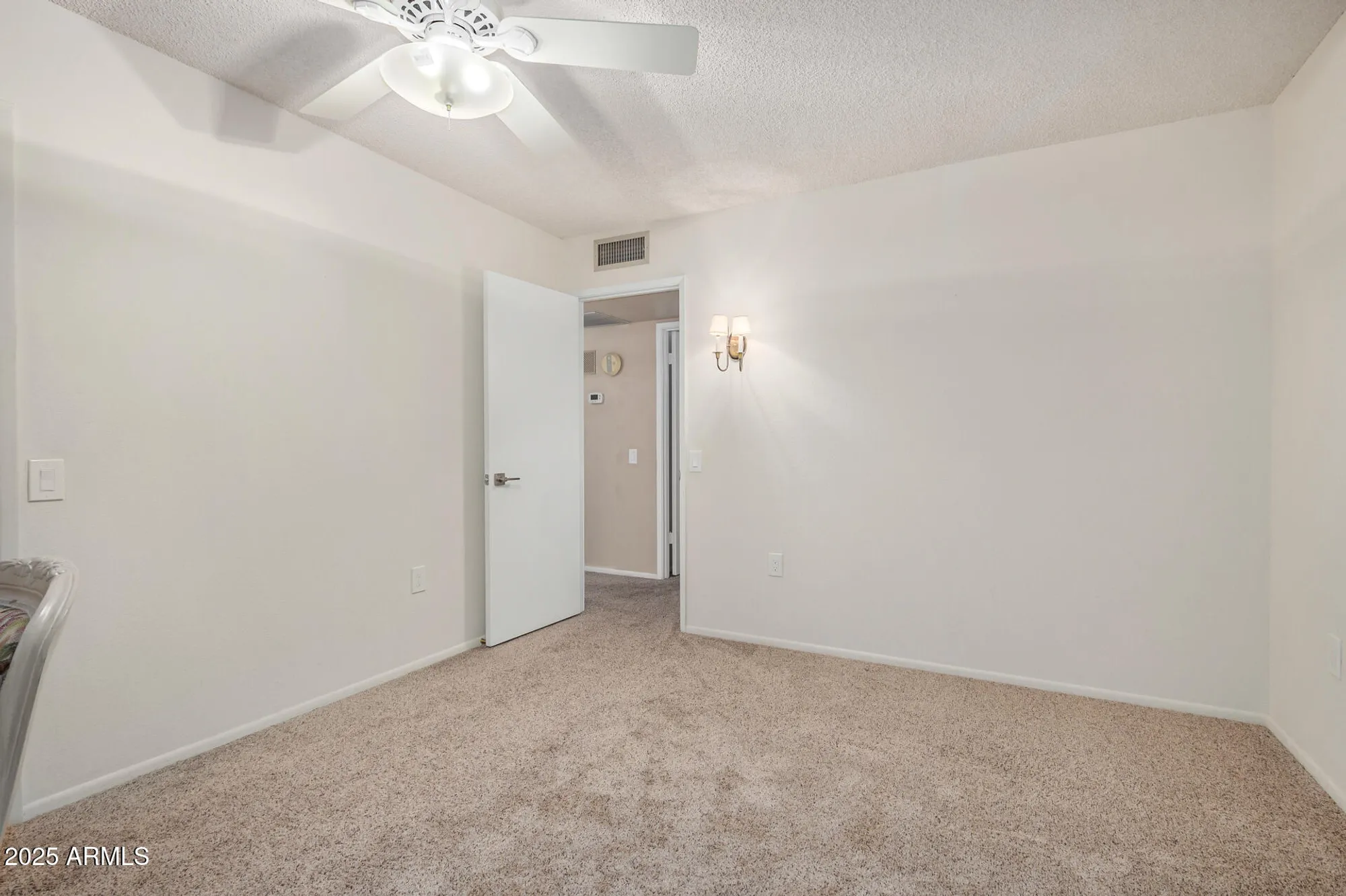 Property Slideshow image 26 of 43 | 13637 n del webb blvd, Sun City, AZ, 85351