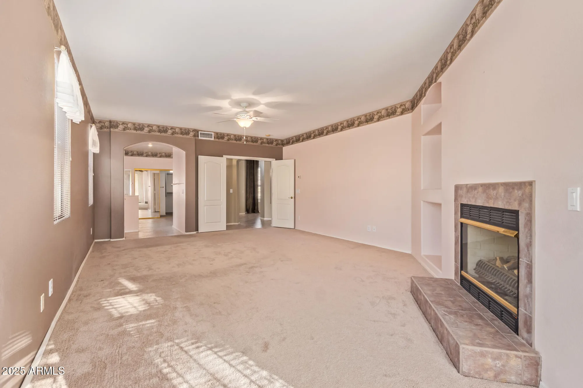 Property Slideshow image 32 of 88 | 17806 n becke ln, Surprise, AZ, 85374