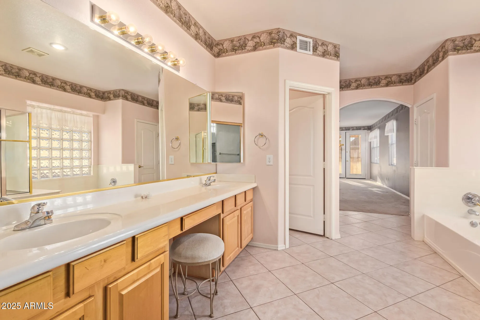Property Slideshow image 35 of 88 | 17806 n becke ln, Surprise, AZ, 85374