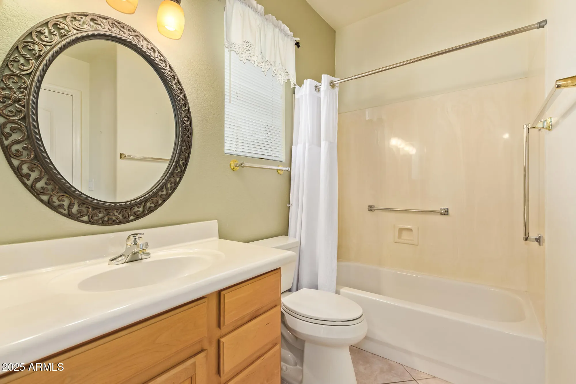 Property Slideshow image 40 of 88 | 17806 n becke ln, Surprise, AZ, 85374