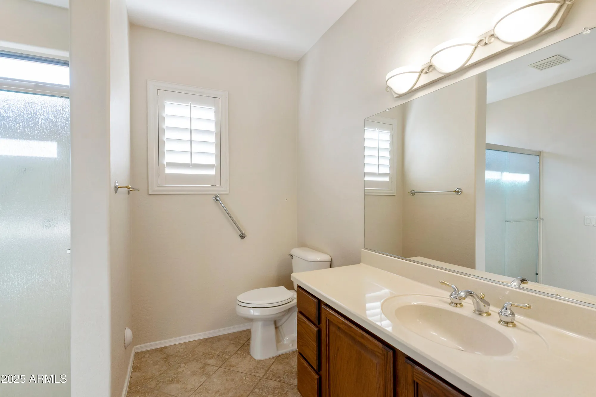 Property Slideshow image 10 of 26 | 19051 n aztec point dr, Surprise, AZ, 85387