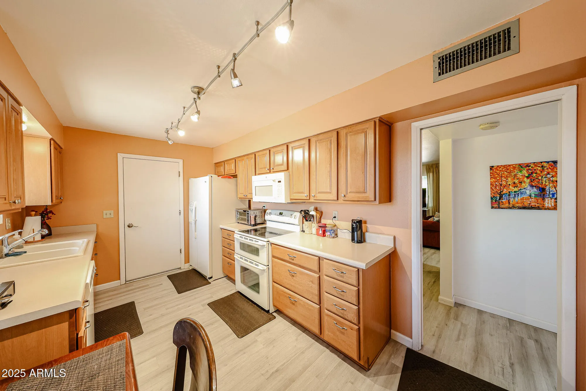 Property Slideshow image 7 of 47 | 10522 w camden ave, Sun City, AZ, 85351