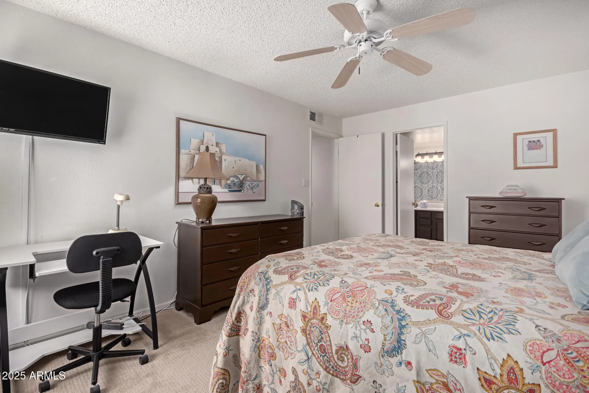 Property Slideshow image 16 of 36 | 5518 e lindstrom ln 2011, Mesa, AZ, 85215