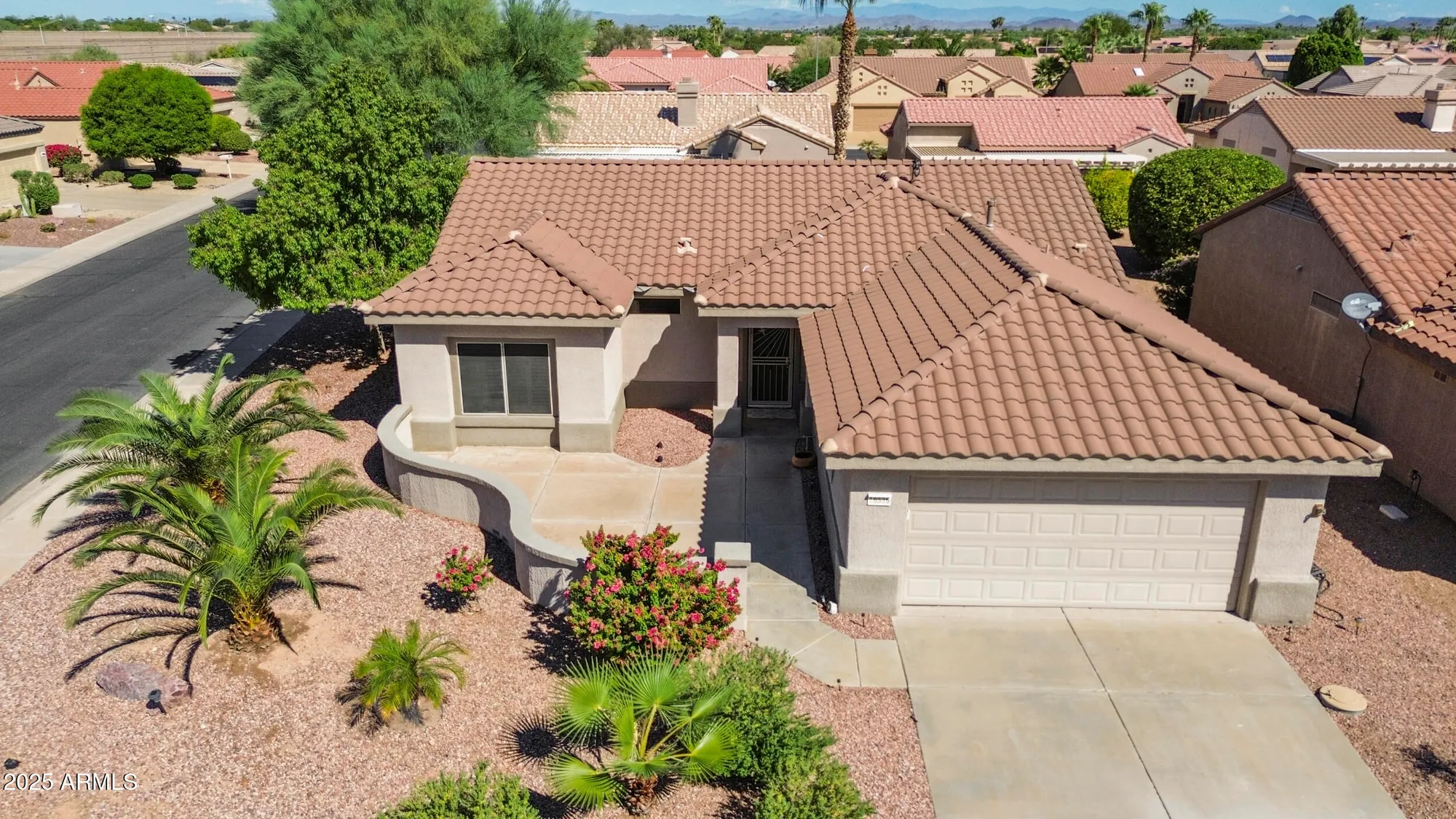 Property Slideshow image 3 of 20 | 16536 w rock springs ln, Surprise, AZ, 85374