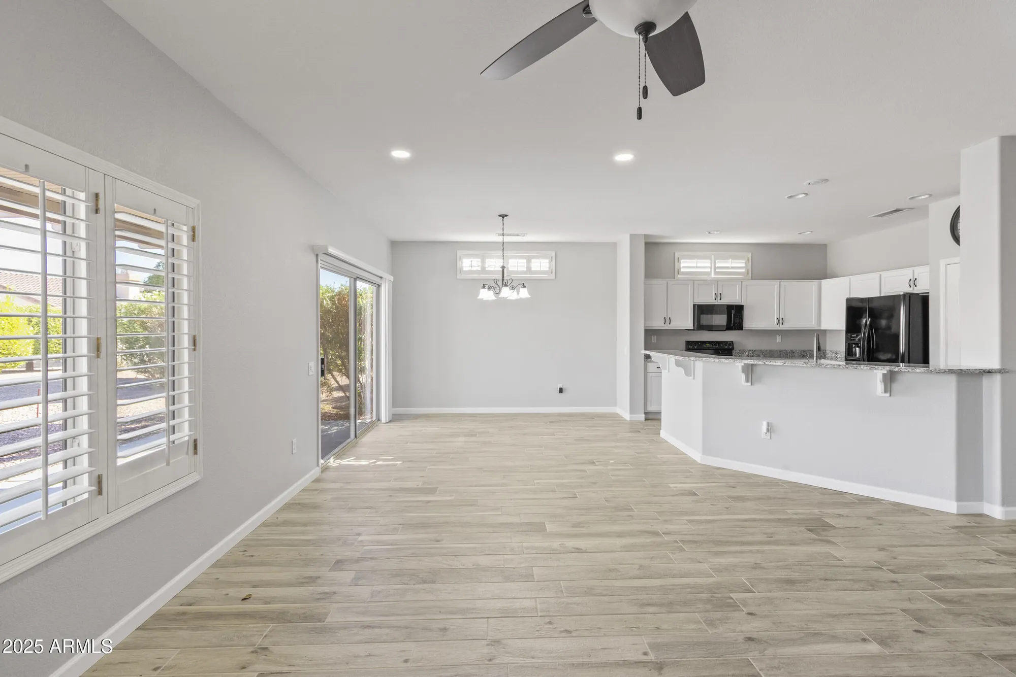 Property Slideshow image 6 of 20 | 16536 w rock springs ln, Surprise, AZ, 85374