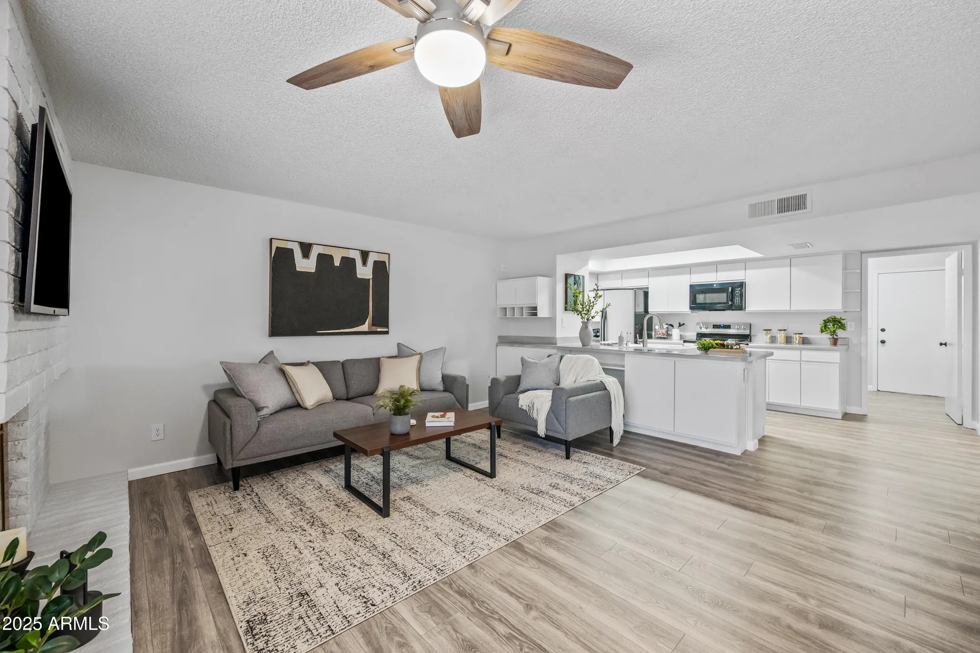 Property Slideshow image 17 of 84 | 4353 e walatowa st, Phoenix, AZ, 85044