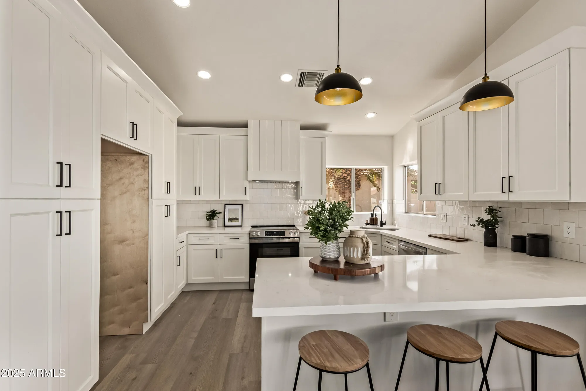 Property Slideshow image 9 of 24 | 26624 s nottingham ct, Sun Lakes, AZ, 85248