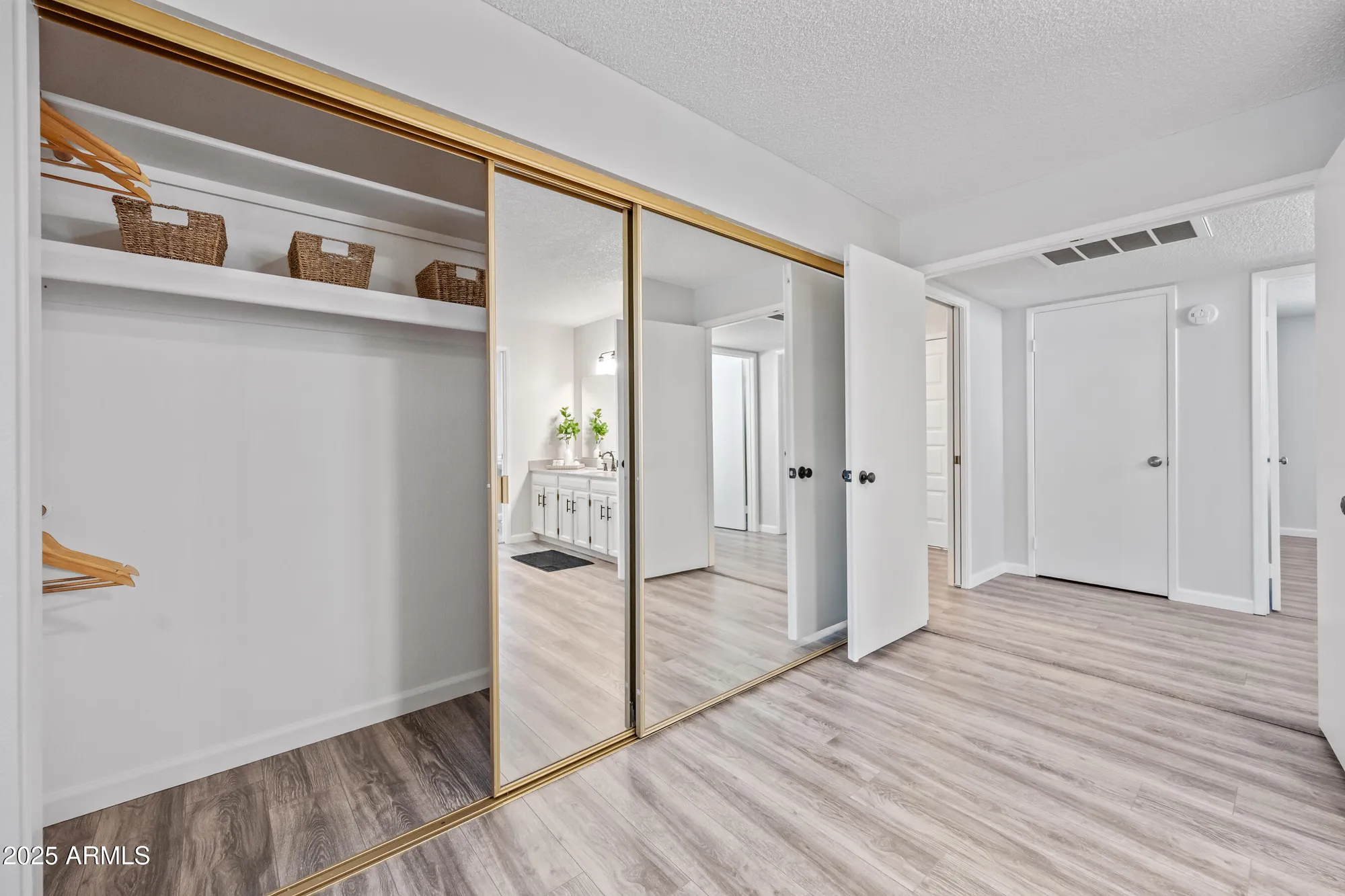 Property Slideshow image 41 of 84 | 4353 e walatowa st, Phoenix, AZ, 85044