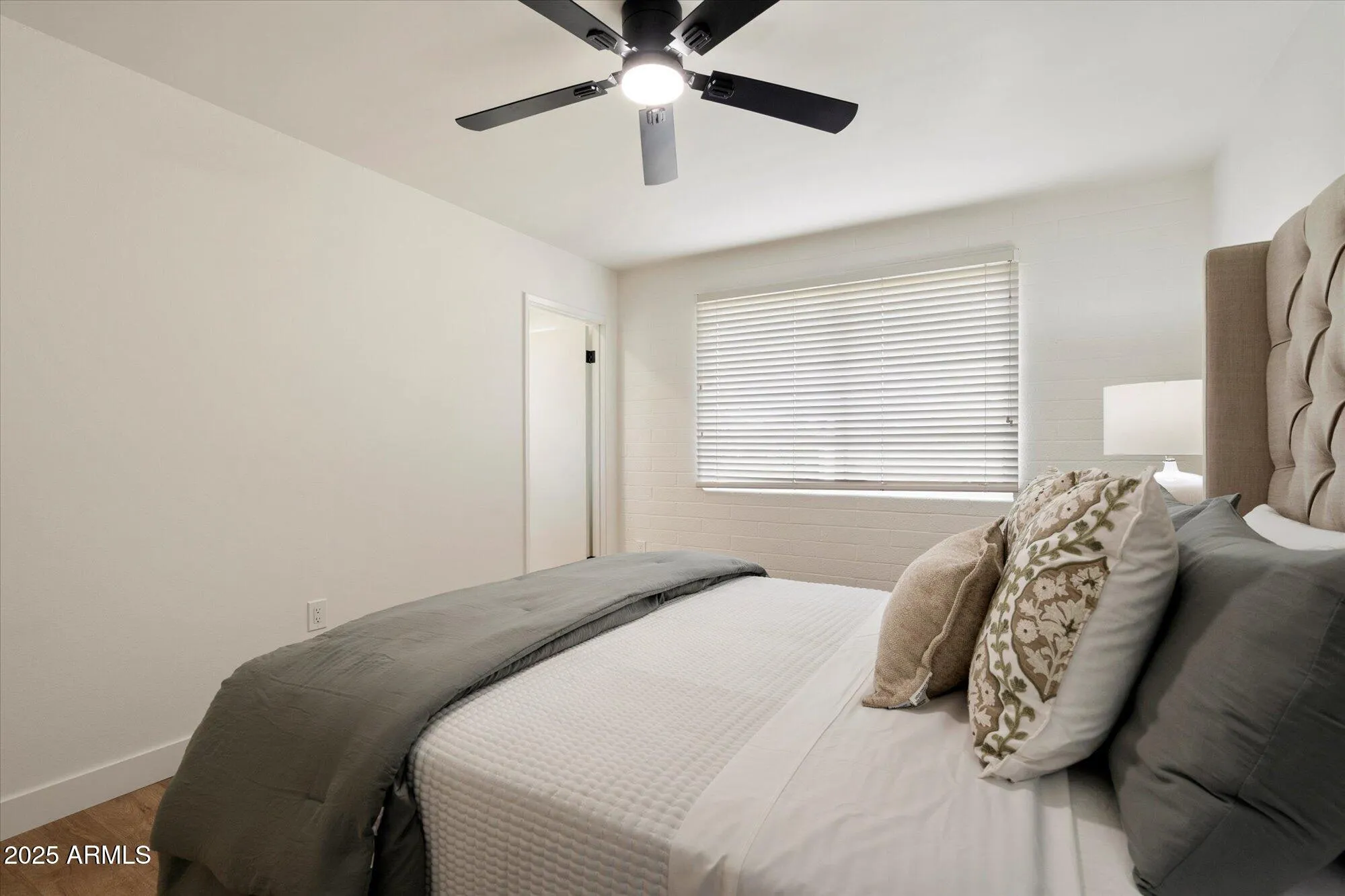 Property Slideshow image 16 of 26 | 10404 w audrey dr, Sun City, AZ, 85351