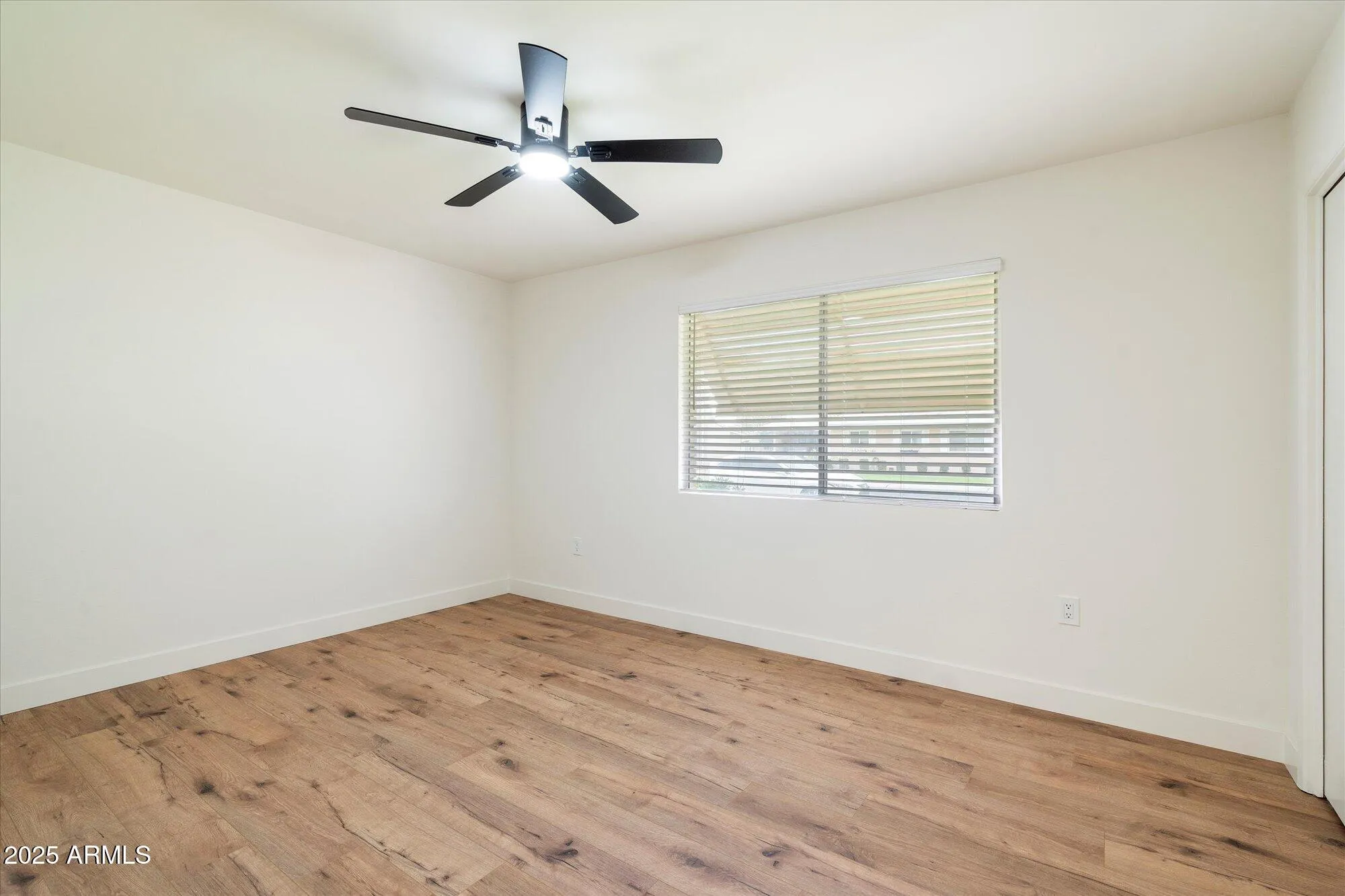 Property Slideshow image 18 of 26 | 10404 w audrey dr, Sun City, AZ, 85351