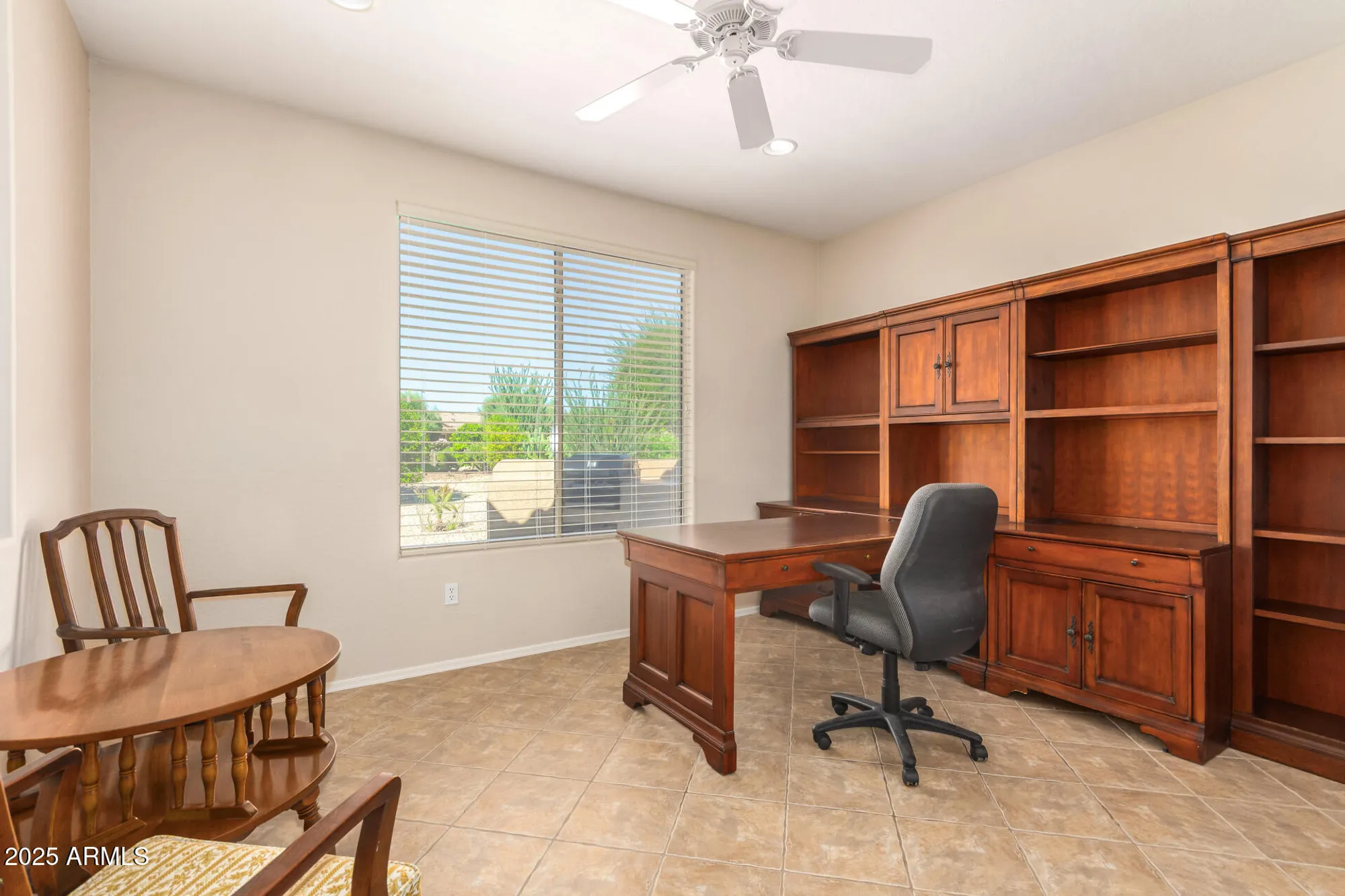 Property Slideshow image 23 of 38 | 18044 w tierra del sol dr, Surprise, AZ, 85387