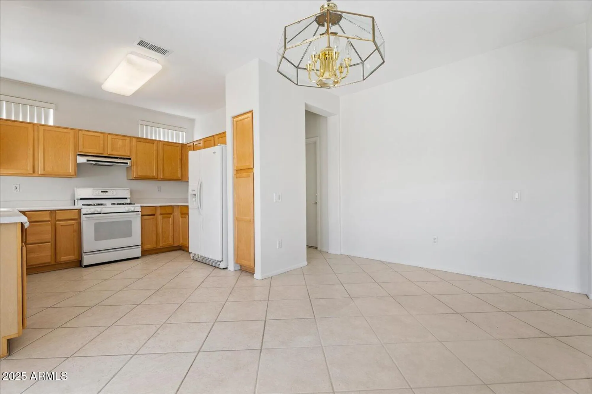 Property Slideshow image 12 of 30 | 13645 w ravenswood dr, Sun City West, AZ, 85375