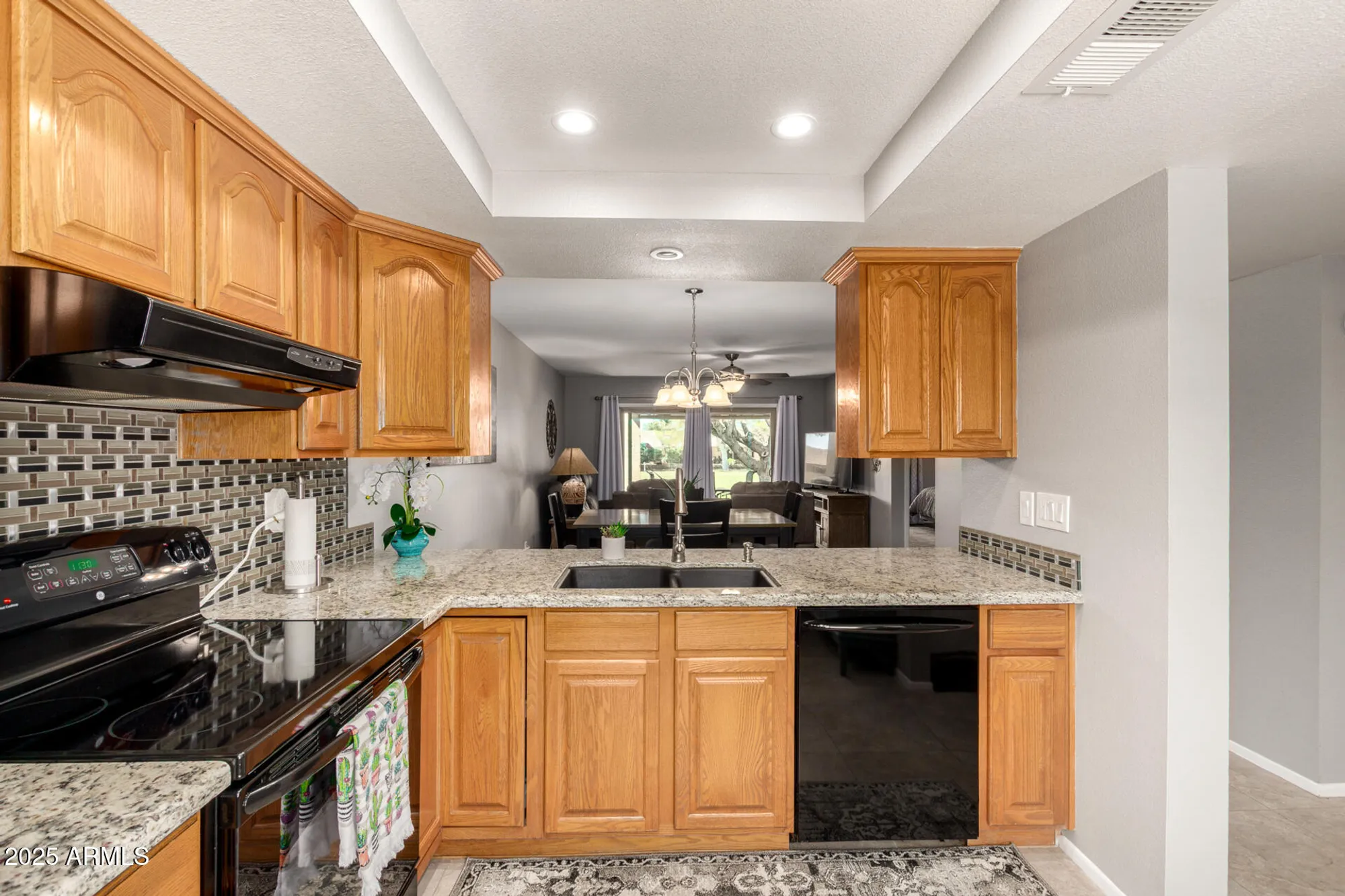 Property Slideshow image 10 of 39 | 516 s 77th st, Mesa, AZ, 85208