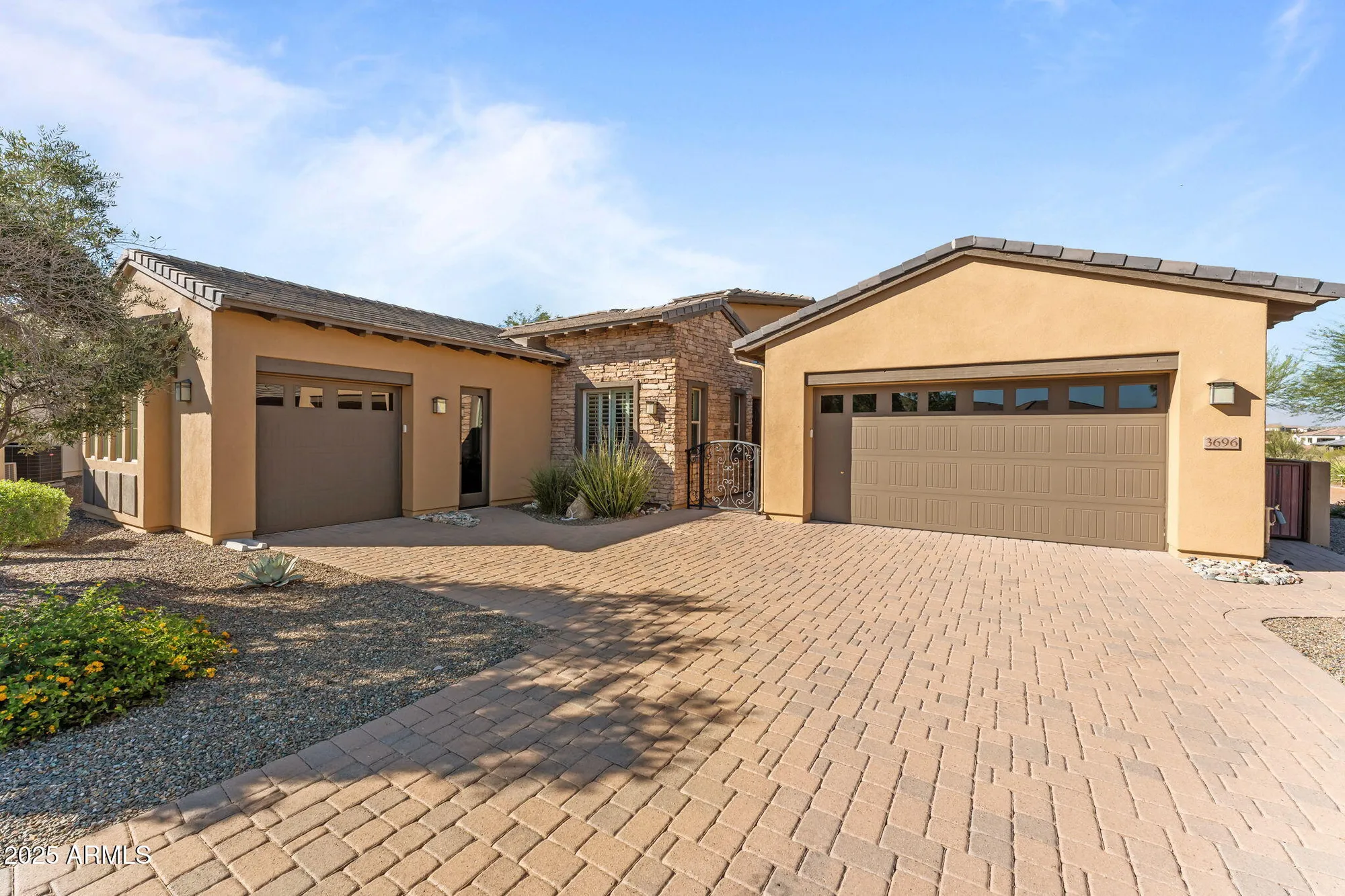 Property Slideshow image 1 of 71 | 3696 quartz cir, Wickenburg, AZ, 85390