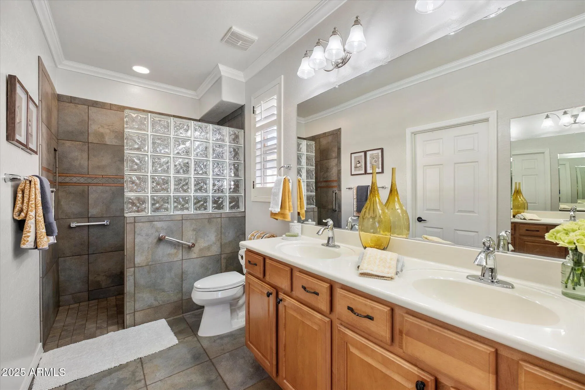 Property Slideshow image 13 of 20 | 31671 n poncho ln, San Tan Valley, AZ, 85143