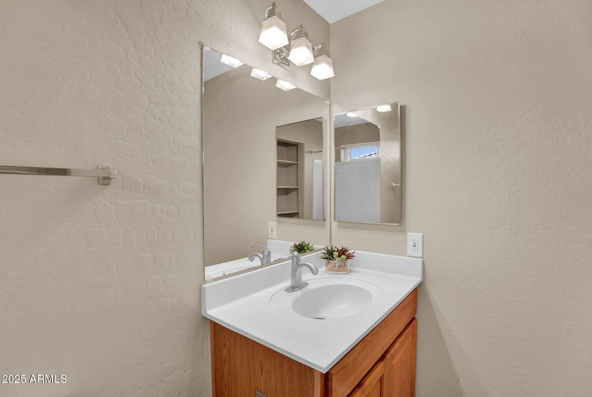 Property Slideshow image 46 of 65 | 12848 s 45th st, Phoenix, AZ, 85044