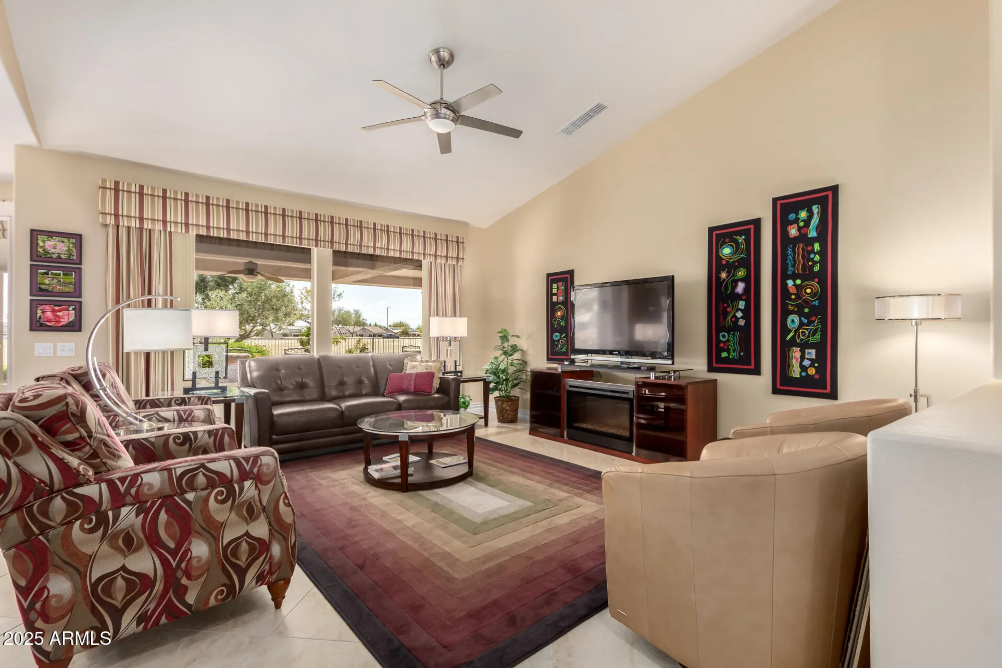 Property Slideshow image 11 of 73 | 15749 w clear canyon dr, Surprise, AZ, 85374