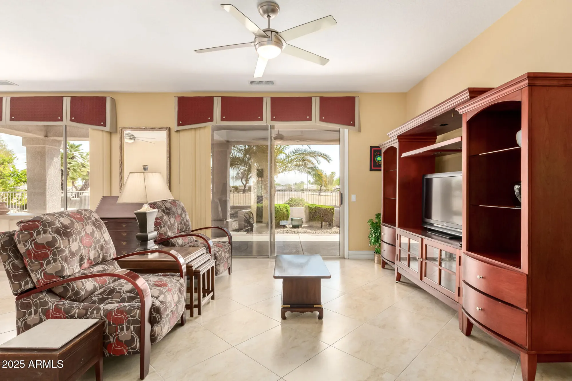 Property Slideshow image 20 of 73 | 15749 w clear canyon dr, Surprise, AZ, 85374